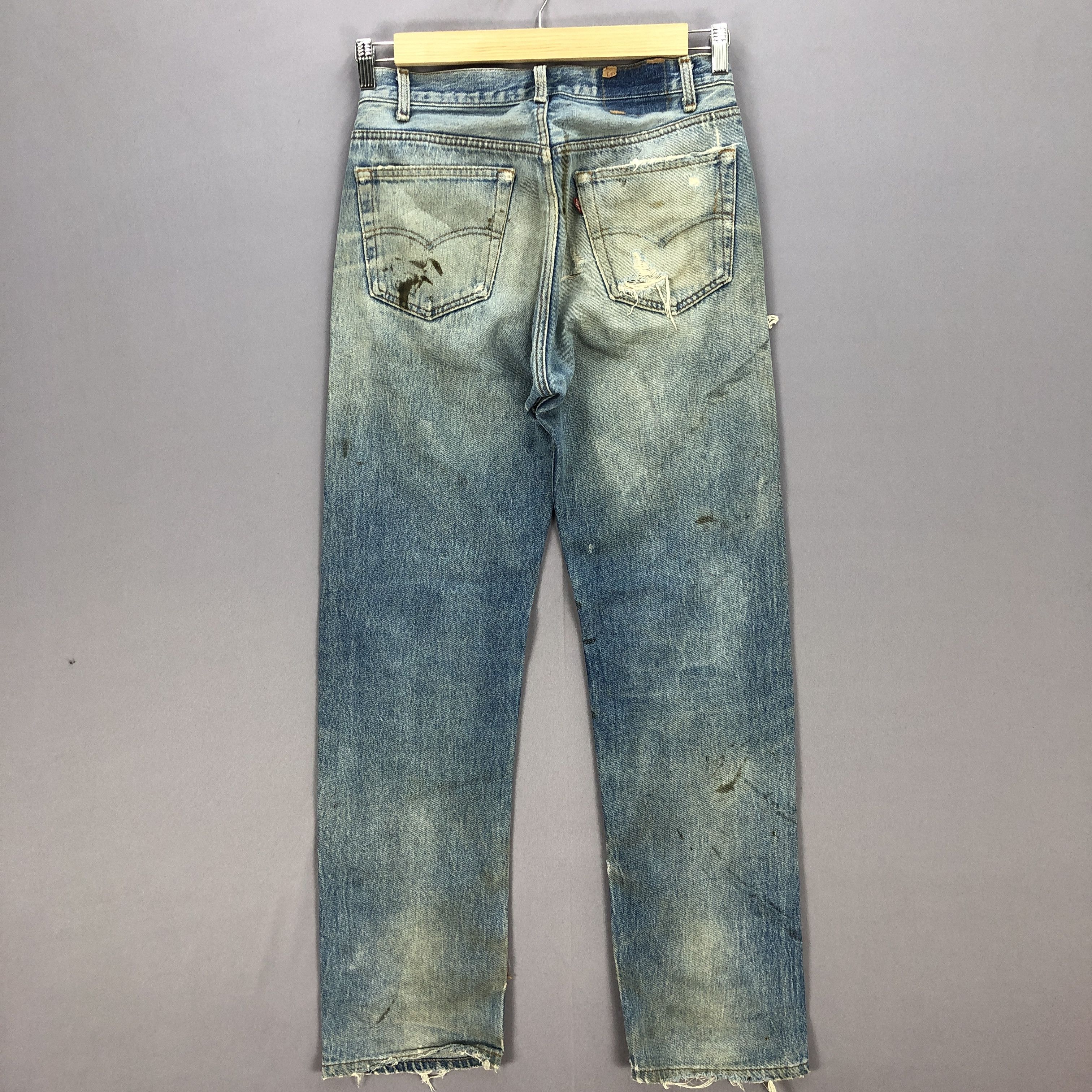 Levi's Vintage 80's Levis 501 Distressed Jeans Levi's Faded Denim Size US 32 / EU 48 - 2 Thumbnail