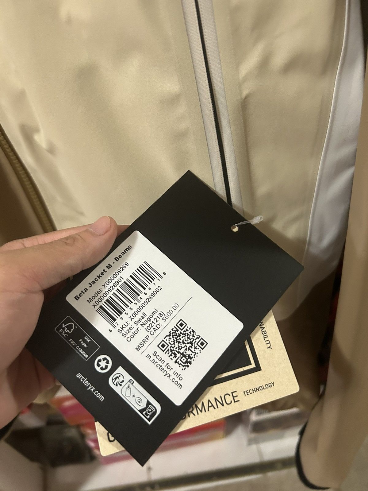 Arc'teryx × Beams Plus ARCTERYX X BEAMS BETA JACKET NAGOMA SIZE SMALL Size US S / EU 44-46 / 1 - 2 Thumbnail