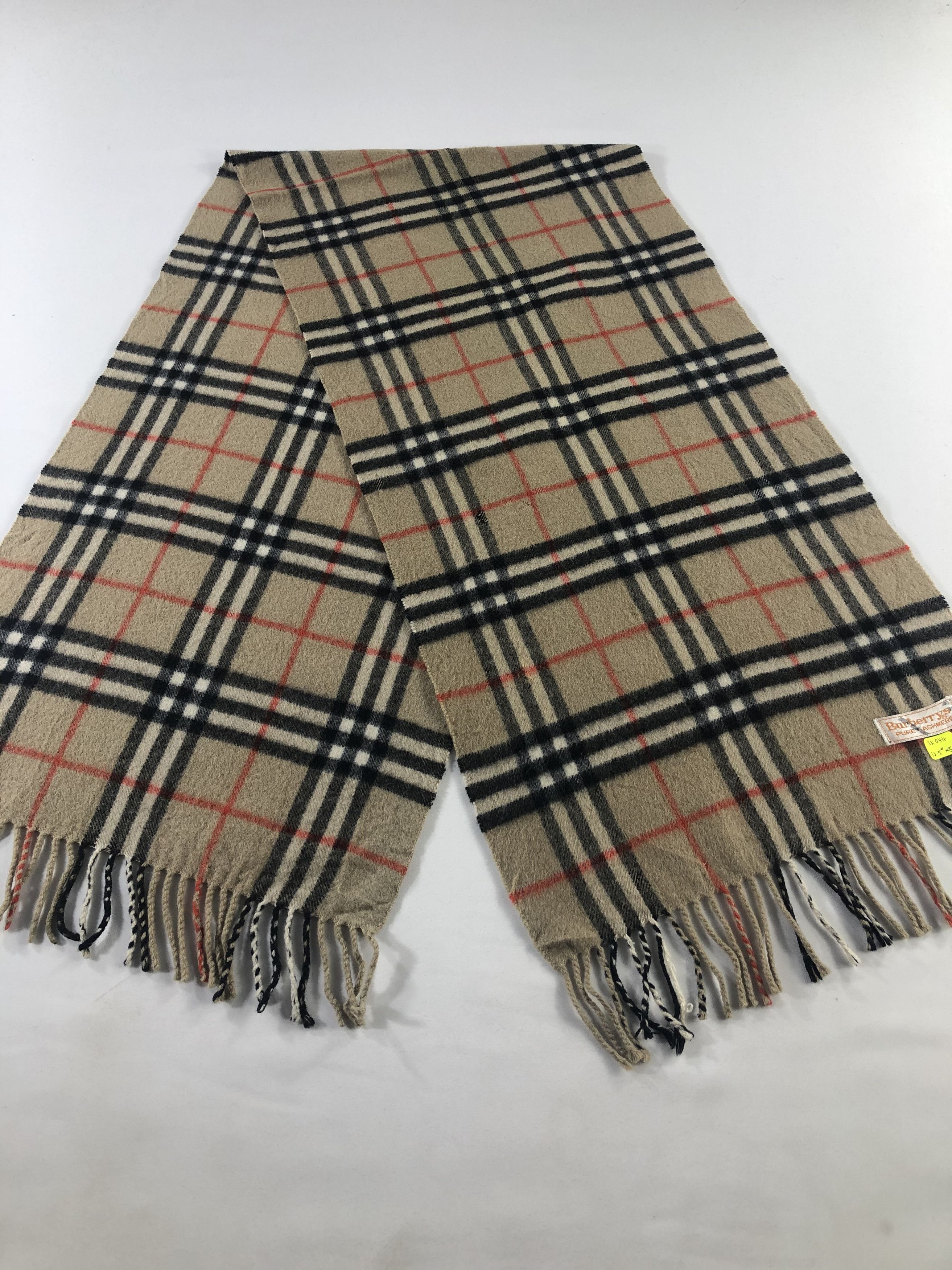 Burberry Burberrys Pure Cashmere Scarf / Muffler / Neckwear Size ONE SIZE - 2 Thumbnail