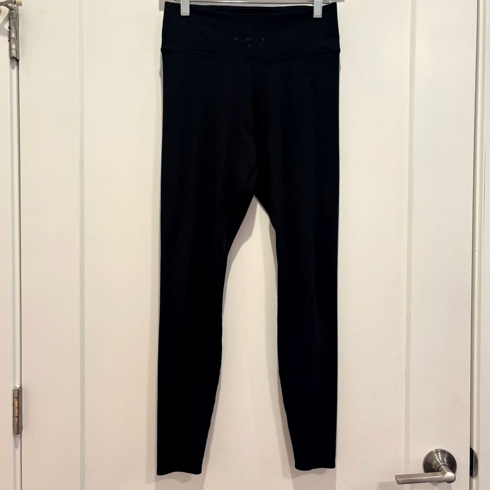 Nike Nike Dri-FIT Ribbed High Waisted Leggings Black Womens Medium Yoga Pants Size 32" / US 10 / IT 46 - 3 Thumbnail