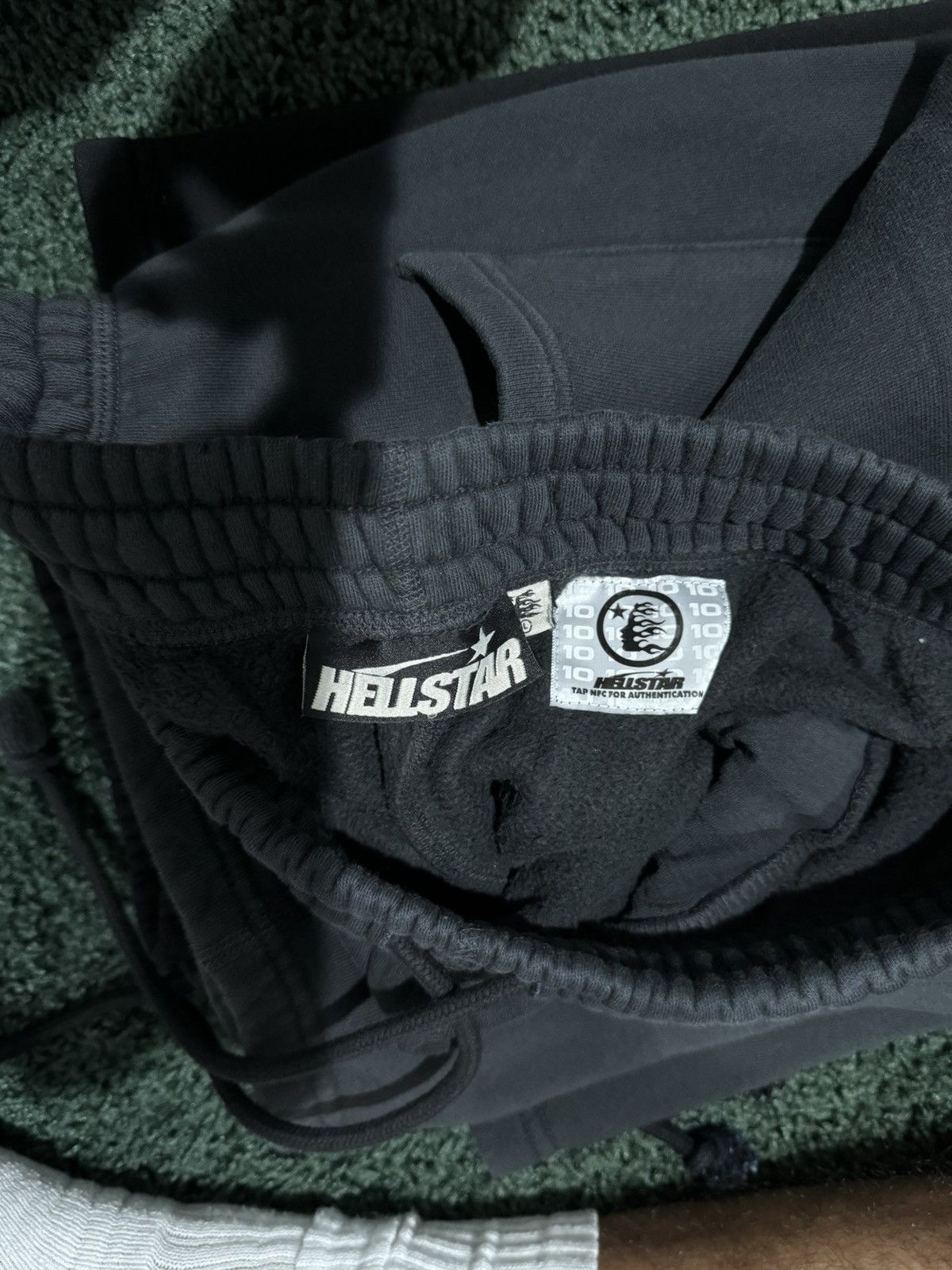 HELLSTAR HELLSTAR No Guts No Hlory Sweatpants Size US 32 / EU 48 - 4 Thumbnail