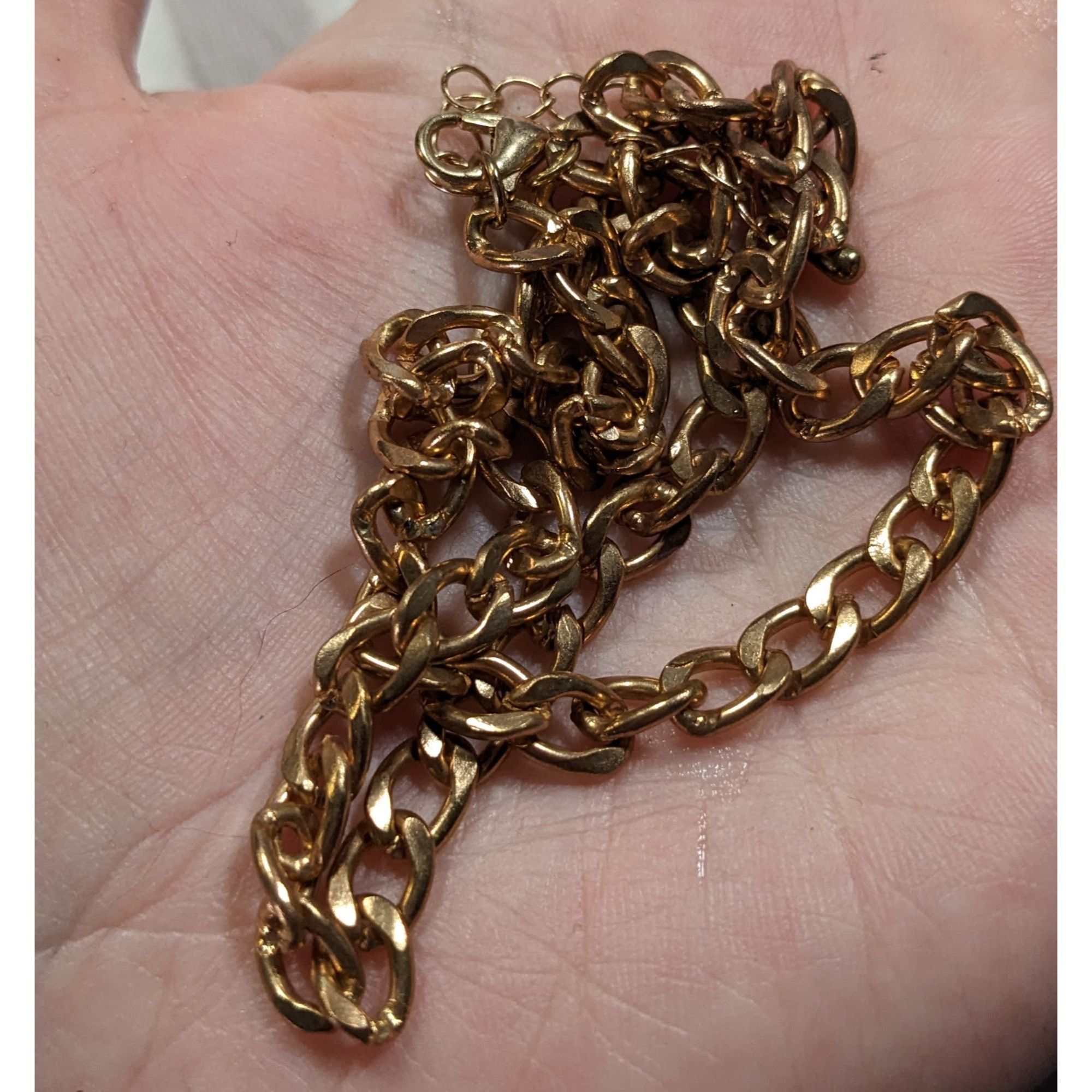 Other Classic Casual Gold Tone Curb Chain Necklace Size ONE SIZE - 3 Thumbnail