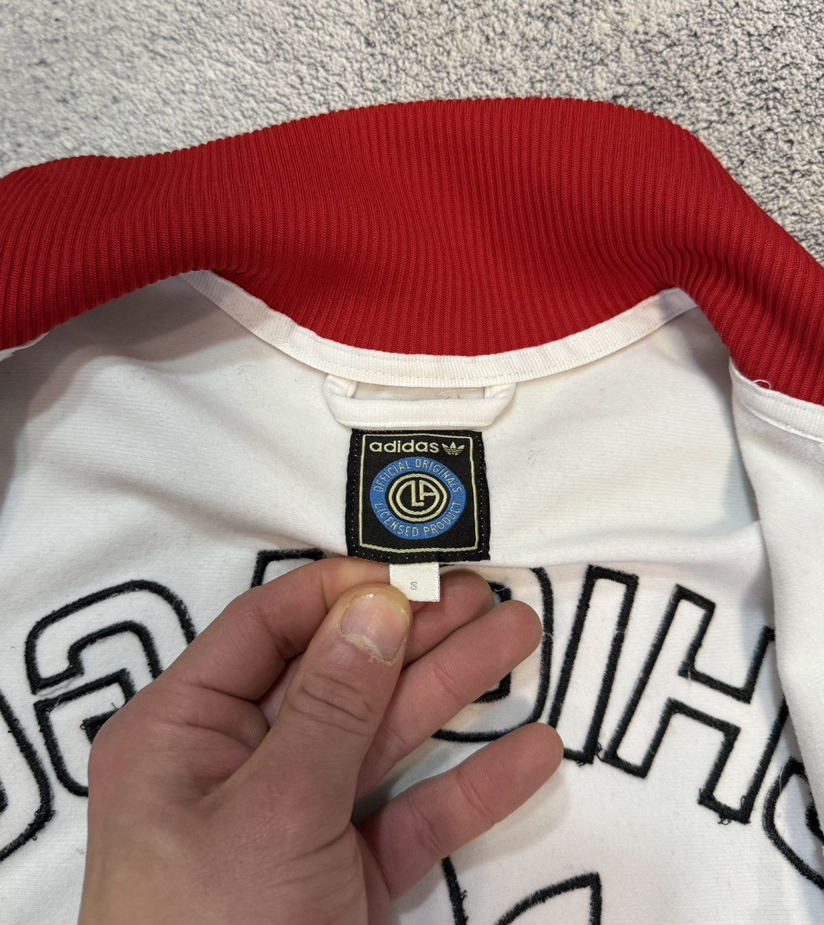 Adidas Adidas Chicago Bulls Mens Track Jacket Full Zip NBA White S Size US S / EU 44-46 / 1 - 11 Thumbnail