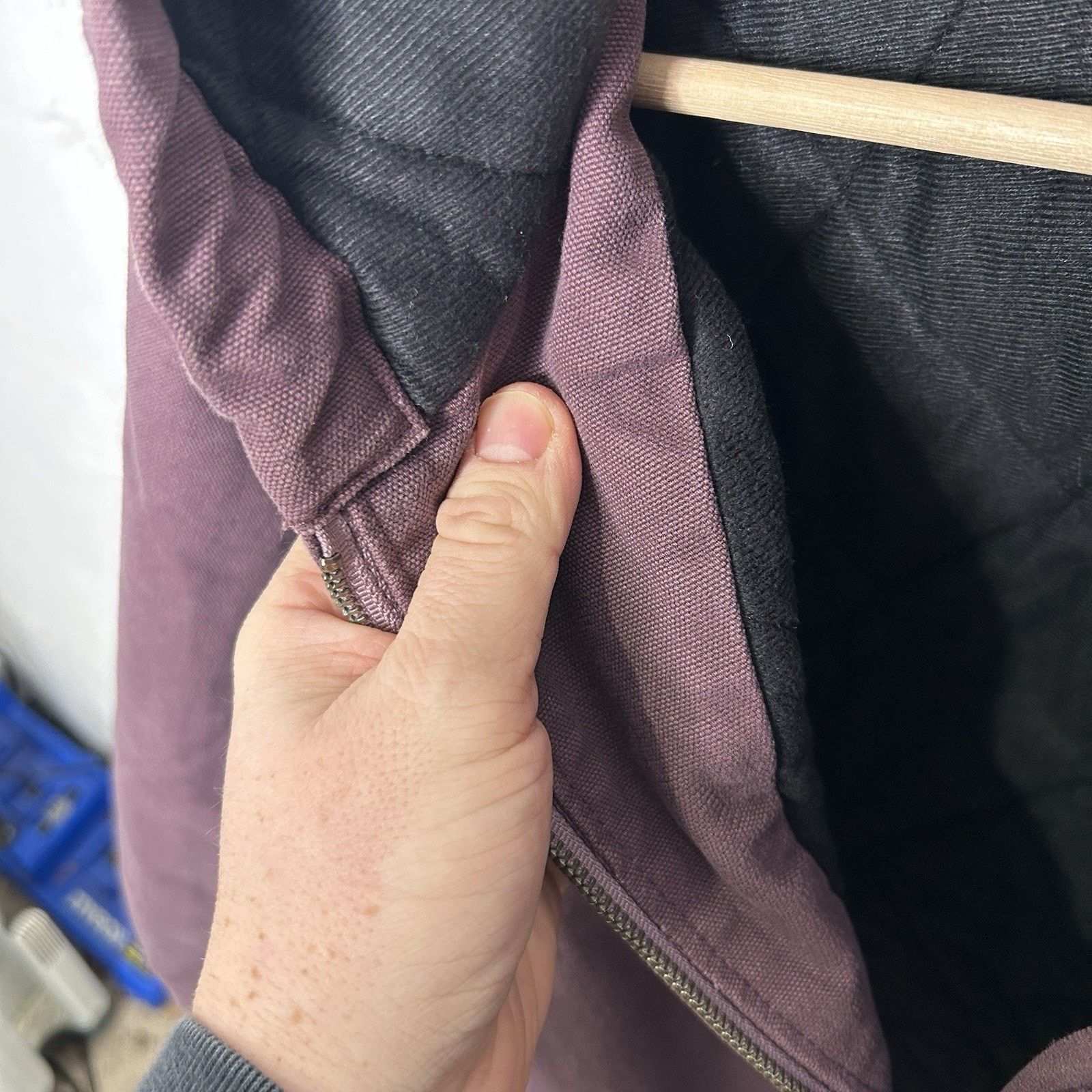 Carhartt Vintage Carhartt Quilted Active Jacket “Deep Plum” WJ130 DPM Size L / US 10 / IT 46 - 14 Thumbnail