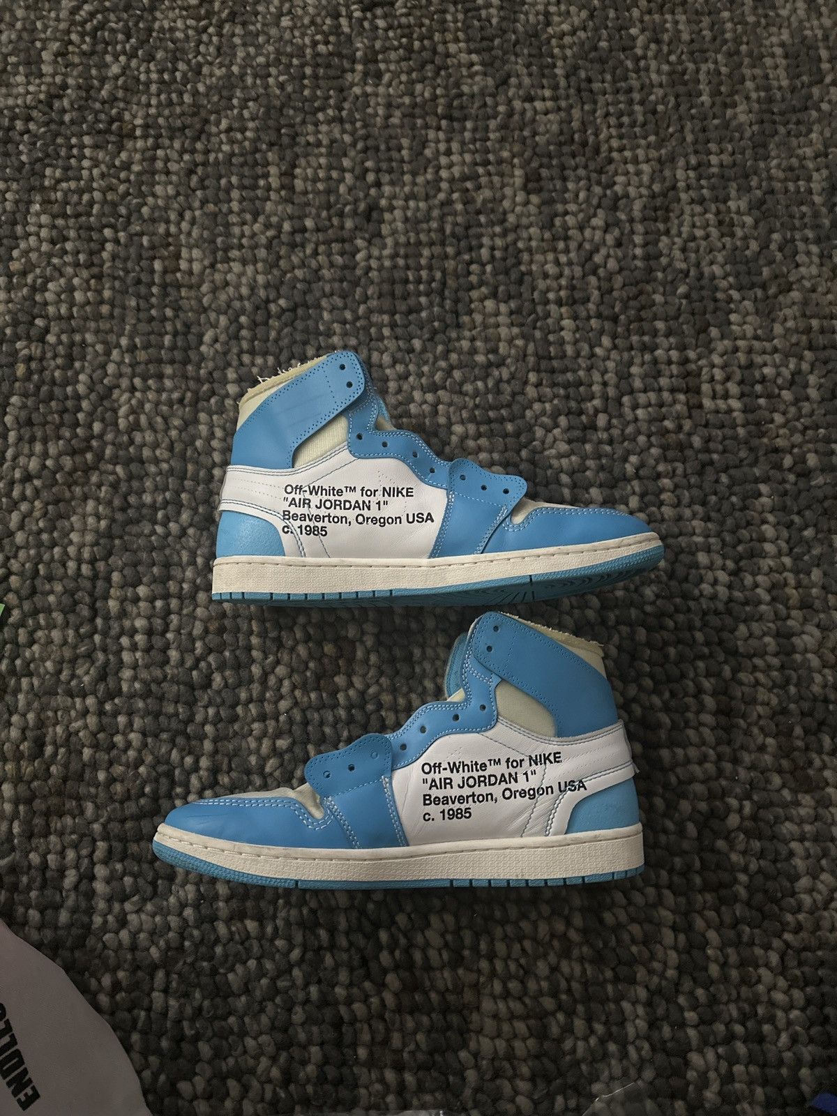 Nike × Off-White Off White Air Jordan 1 UNC Size US 11.5 / EU 44-45 - 2 Thumbnail