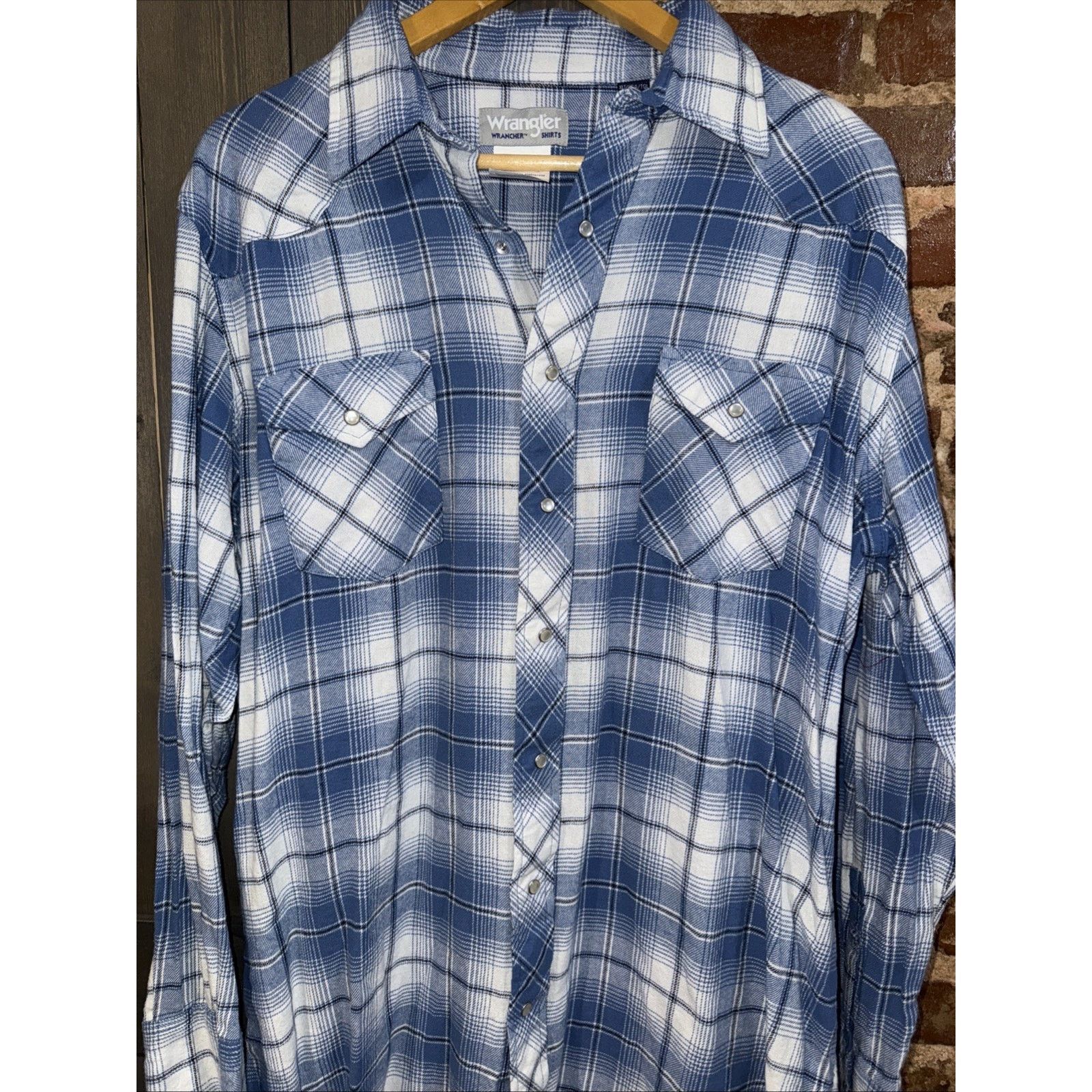 Wrangler Wrangler Wrancher Shirt M Pearl Snap Blue Plaid Sz XLT Rodeo Size US XL / EU 56 / 4 - 2 Thumbnail