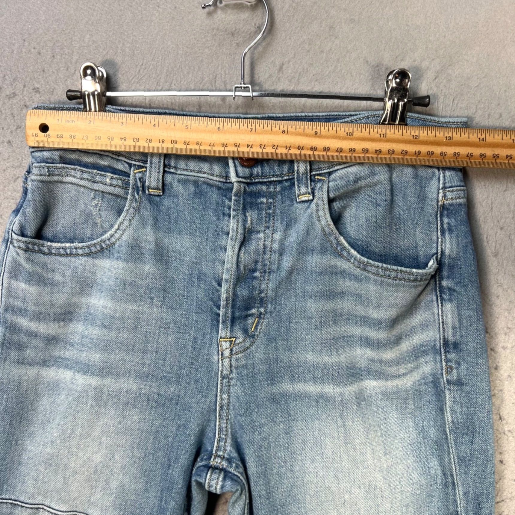 Gap Gap High Rise Flare Jeans Blue 27R Womens 4 / 27 Regular Denim 5-Pocket Spring, Fall, Winter, Summer Mens Womens Girls? Size 27" / US 4 / IT 40 - 5 Thumbnail