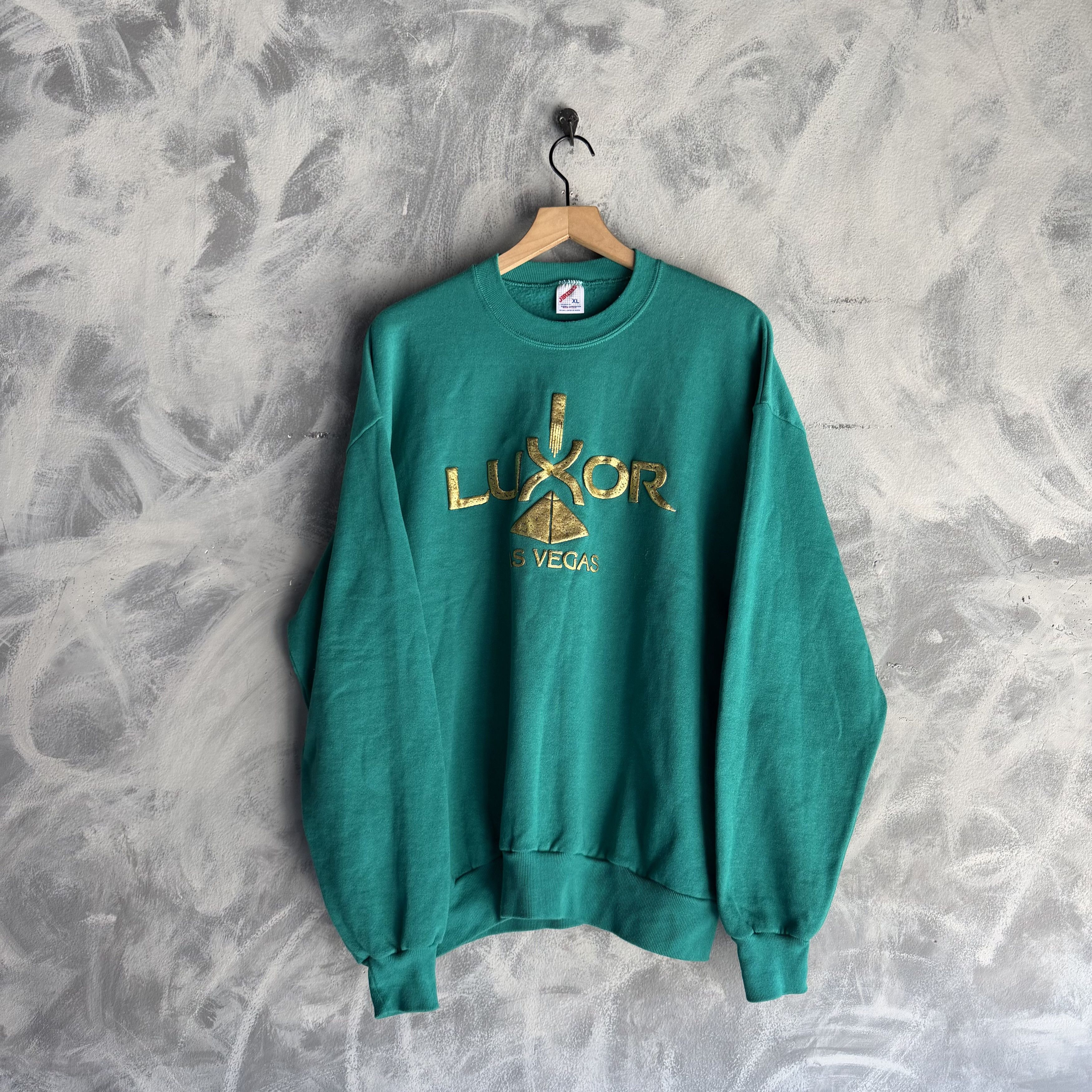 Other Vtg Las Vegas Sweatshirt Fleece Luxor Casino Hotel USA Size US XL / EU 56 / 4 - 1 Thumbnail