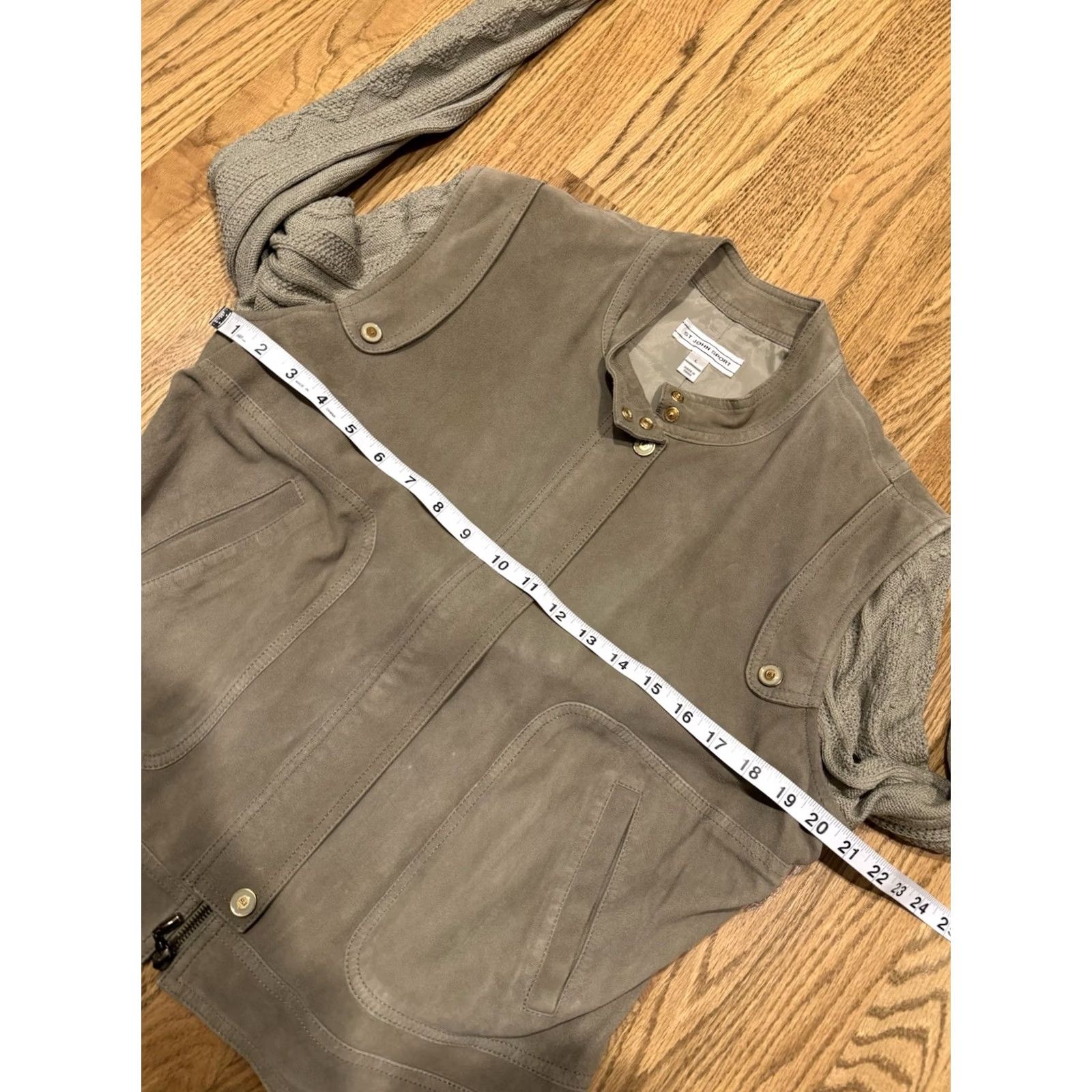 St. John VINTAGE St. John Sport Suede Leather Knit Sweater Jacket Top Women’s Size Large Beige Lined Pockets 80s 90s Mens? Size L / US 10 / IT 46 - 6 Thumbnail