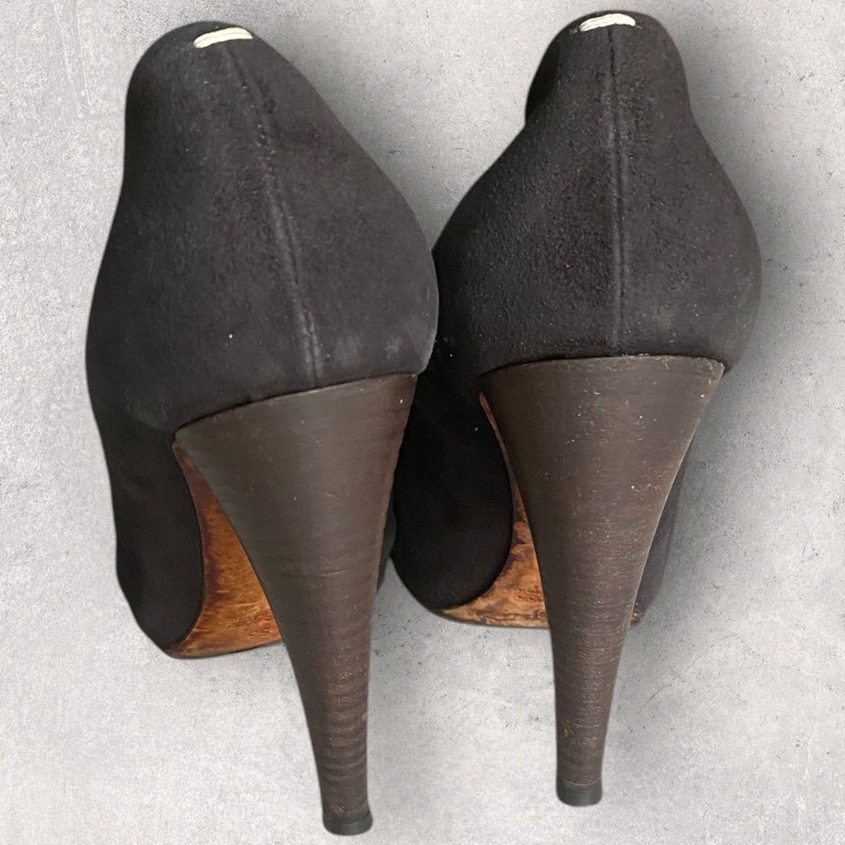 Maison Margiela Margiela Black Suede Pump Size US 6 / IT 36 - 4 Thumbnail