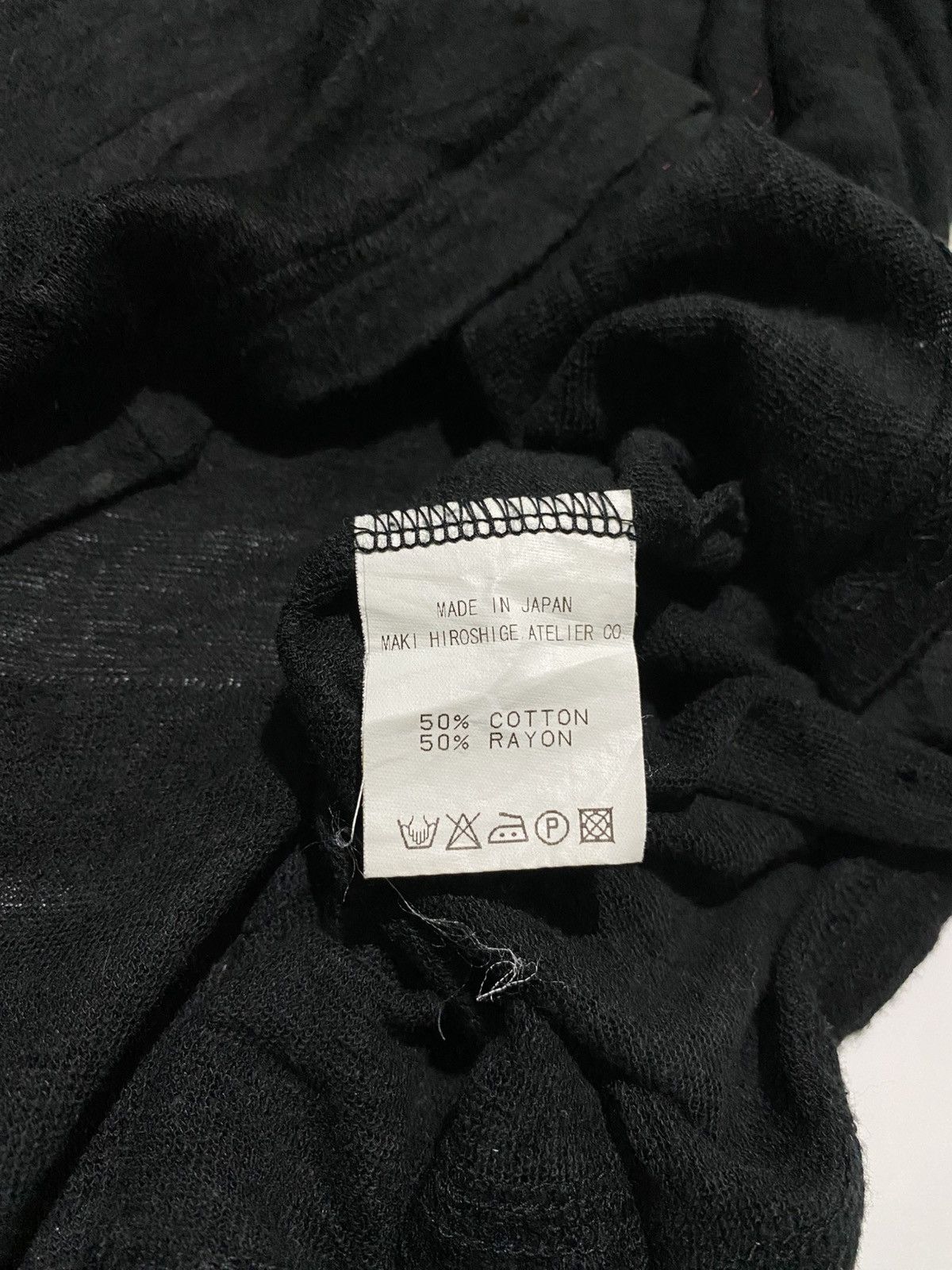 Yohji Yamamoto GOMME MAKI HIROSHIGE BY YOHJI YAMAMOTO ASYMMETRICAL SHIRT Size US M / EU 48-50 / 2 - 4 Thumbnail