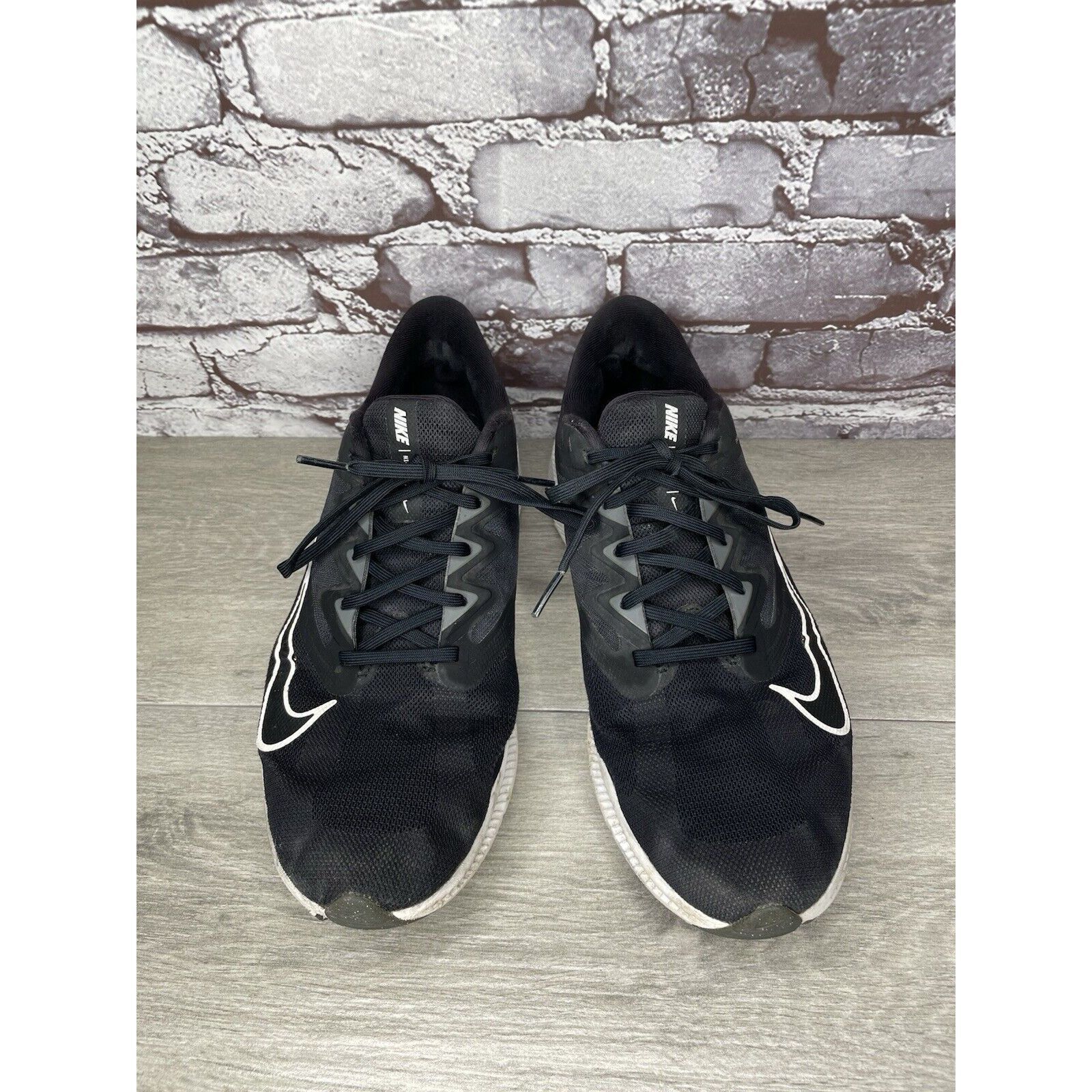 Nike Nike Quest 3 Running Black Mesh Synthetic White Lace Up Shoe Size US 11 / EU 44 - 12 Thumbnail