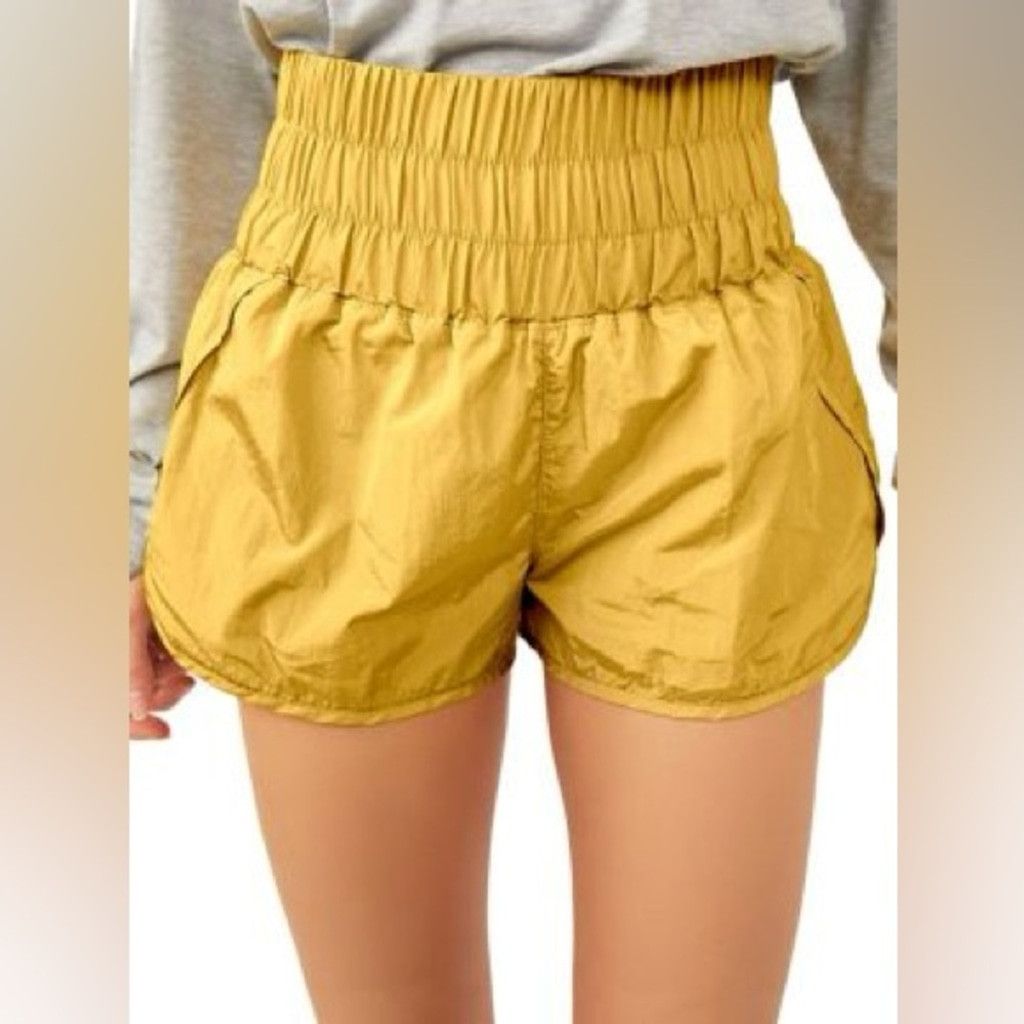 Free People Free People Movement The Way Home Shorts in Yellow Size S Size 26" / US 2 / IT 38 - 3 Thumbnail