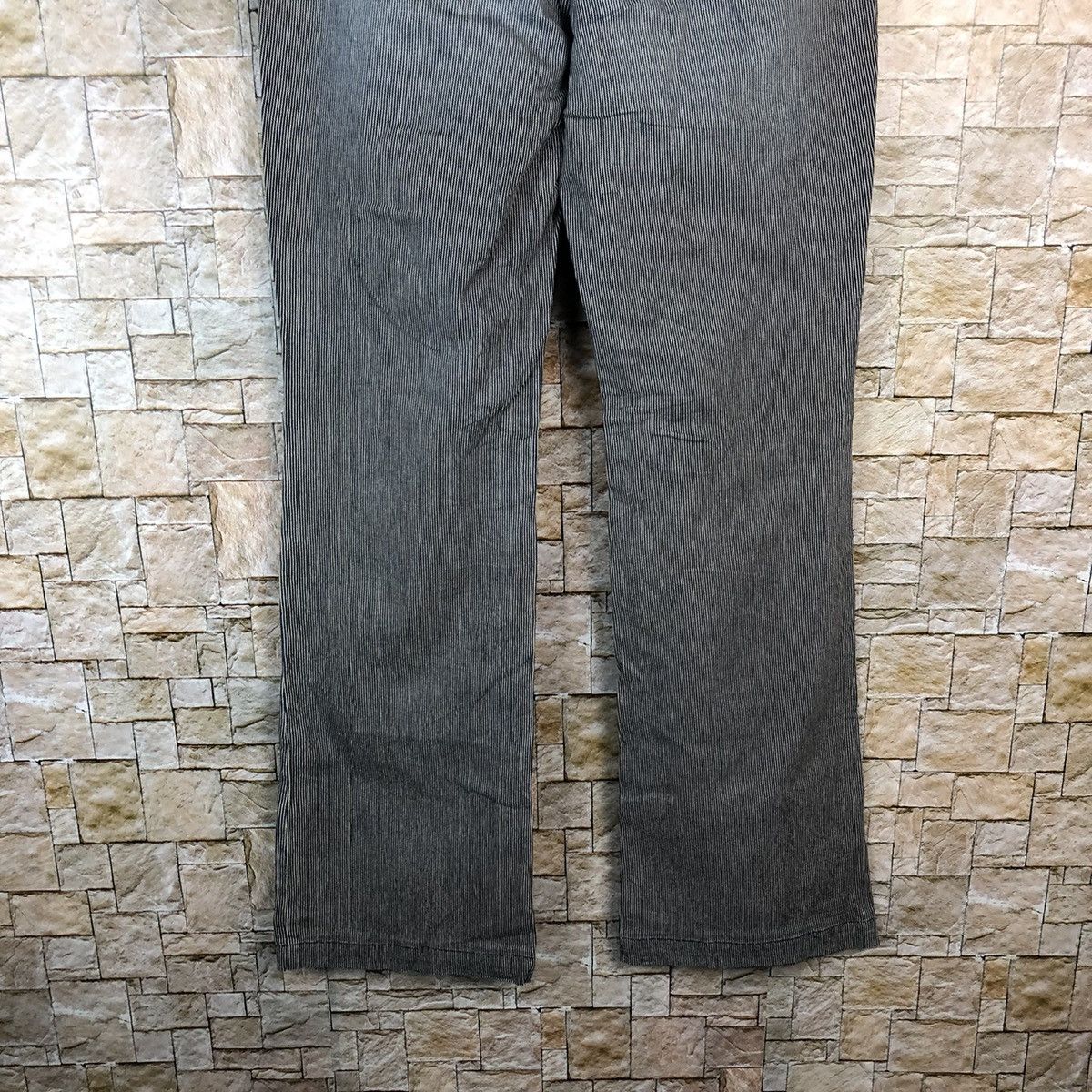 Eddie Bauer Eddie Bauer Blue Stripe Casual Pants #A1136 Size US 27 - 16 Thumbnail