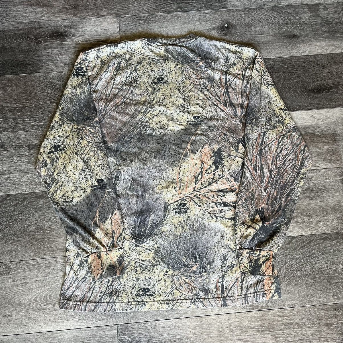 Russell Athletic Vintage Russell Athletic Mossy Oak Brush Camo Longsleeve Tee Size US L / EU 52-54 / 3 - 2 Thumbnail