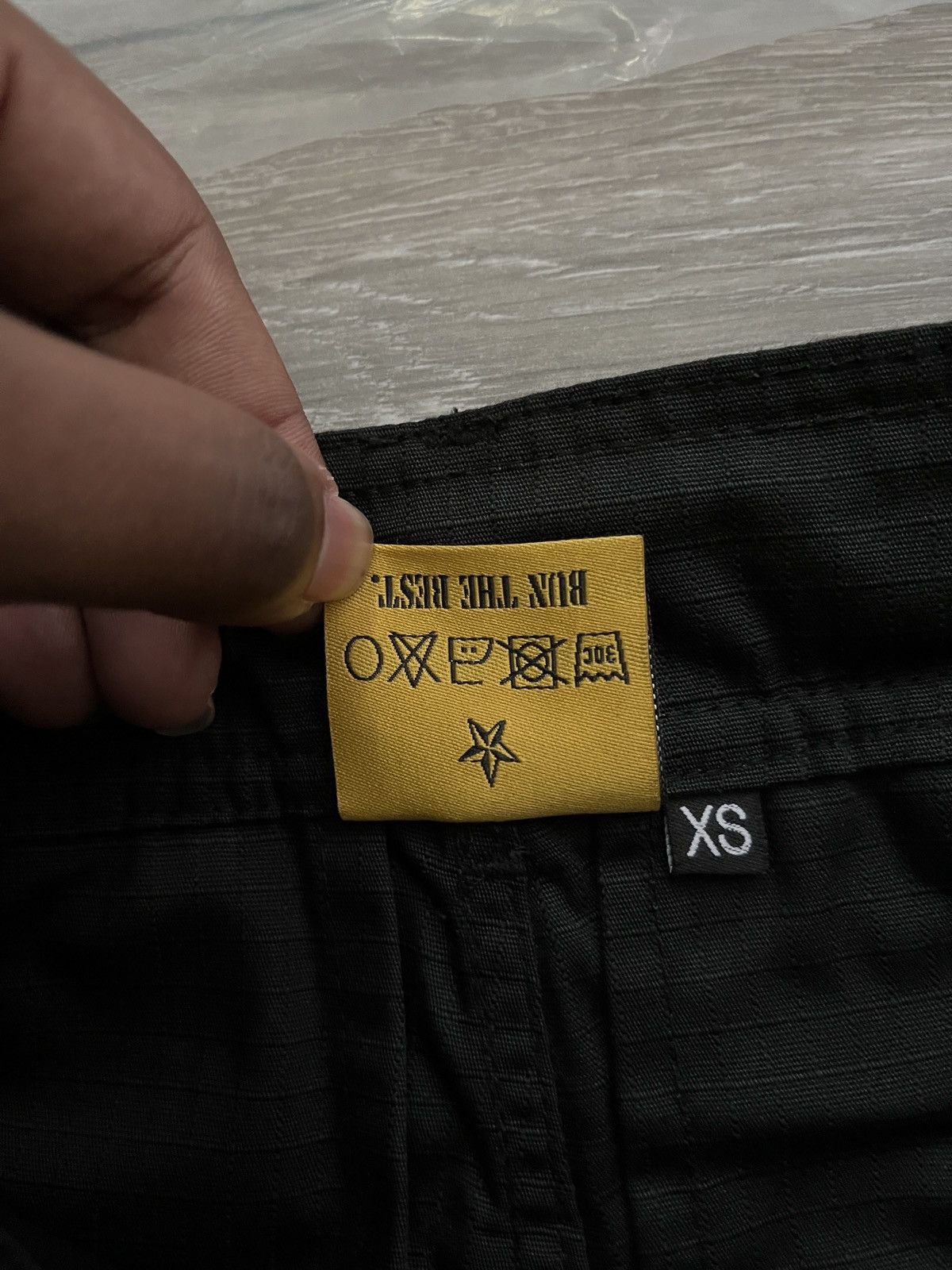 Corteiz Cortiez Cargos Shorts Alcatraz - Brand New