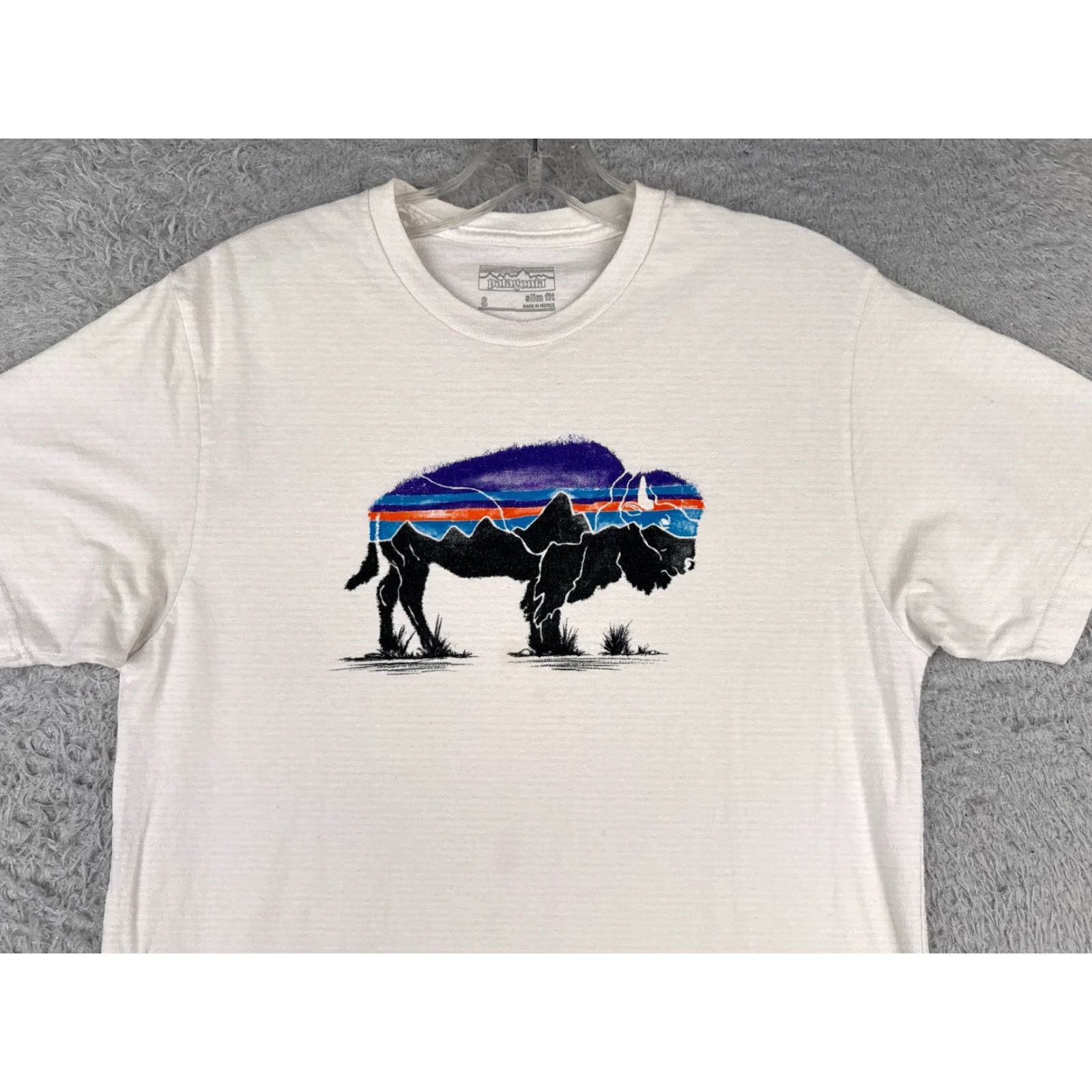 Patagonia Patagonia Shirt Men S White Short Sleeve Crew Neck Cotton Polyester Jersey Logo Slim T-Shirt Mens Size US S / EU 44-46 / 1 - 4 Thumbnail