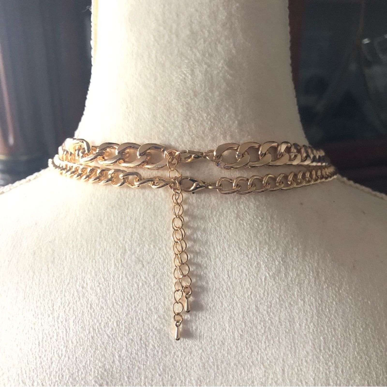 Jewelry European style two piece clear stone gold necklace set NEW Size ONE SIZE - 7 Thumbnail
