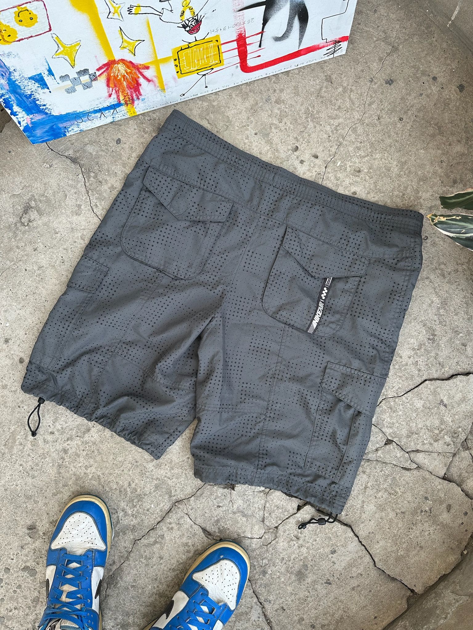 Nike Vintage Nike Air cargo shorts size L y2k Size US 34 / EU 50 - 8 Thumbnail