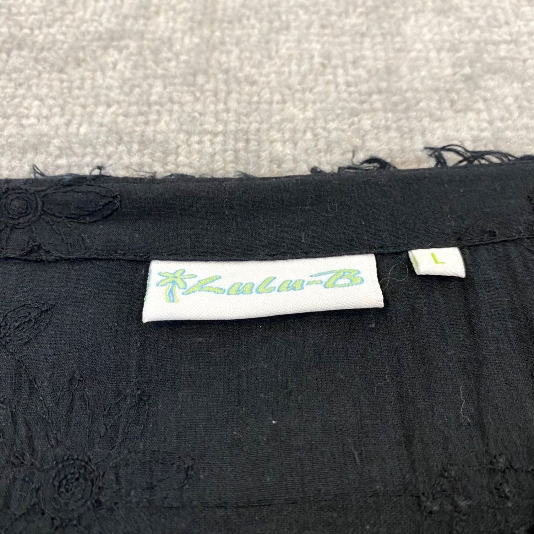 Vintage Lulu-B Top Womens Large Black Ruffle Asymmetrical 3/4 Sleeve Shirt V-Neck Button Shirt Blouse Men/Women? Size L / US 10 / IT 46 - 2 Thumbnail