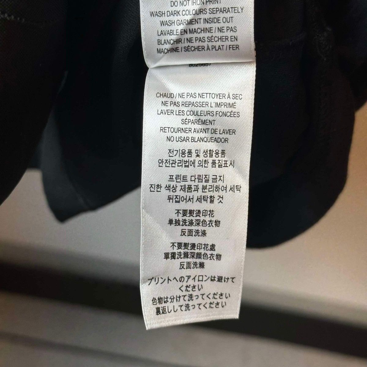 Burberry BURBERRY LIMITED BACK LOGO Size US XXS / EU 40 - 10 Thumbnail