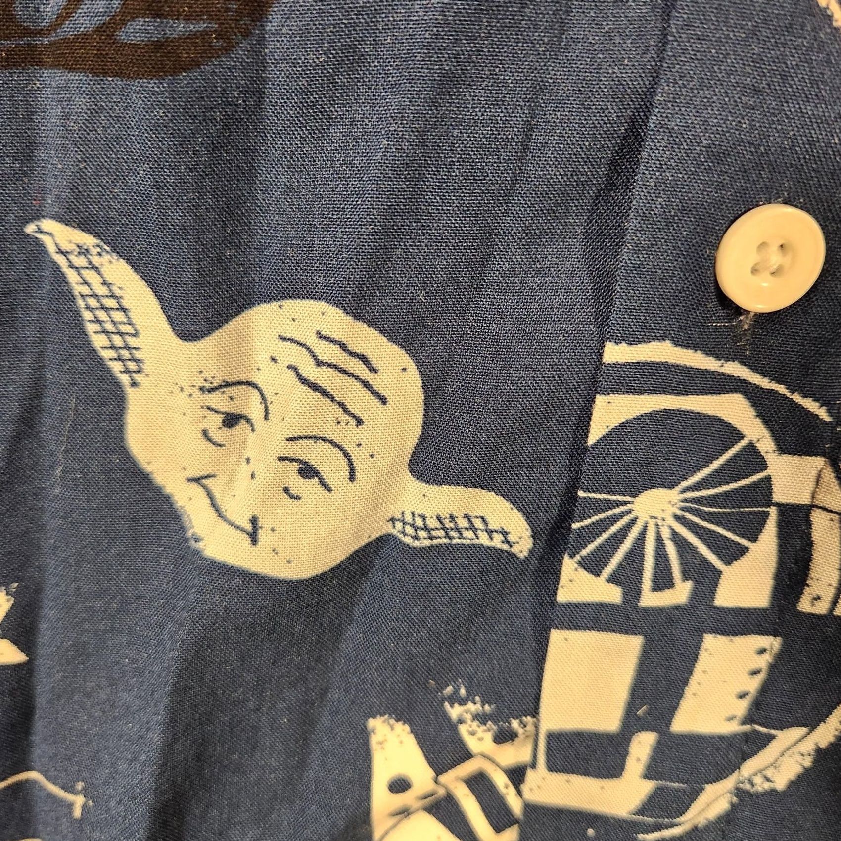 Disney VINTAGE Star Wars Shirt Mens 2XL Blue Button Front Rayon Aloha Hawaiian Camp Print Size US XXL / EU 58 / 5 - 4 Thumbnail