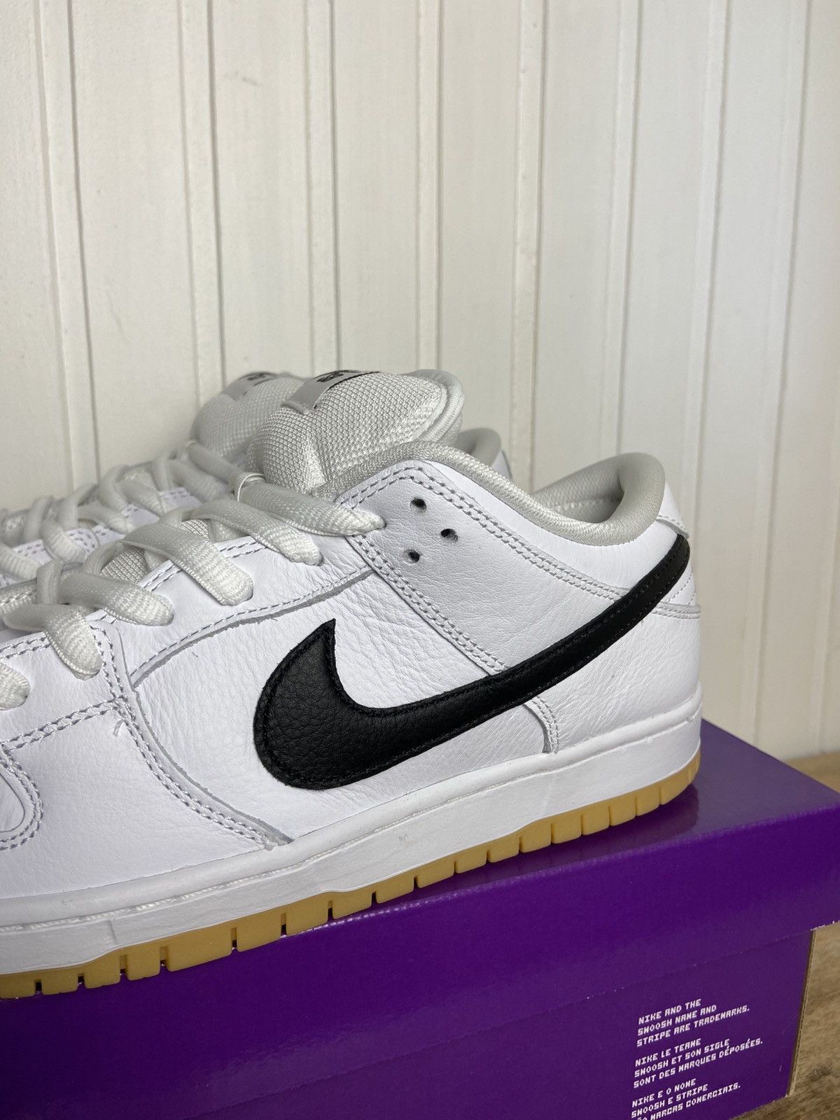 Nike New Nike SB Dunk Low Pro "White Gum" authentic Size 10,5US Size US 10.5 / EU 43-44 - 2 Thumbnail