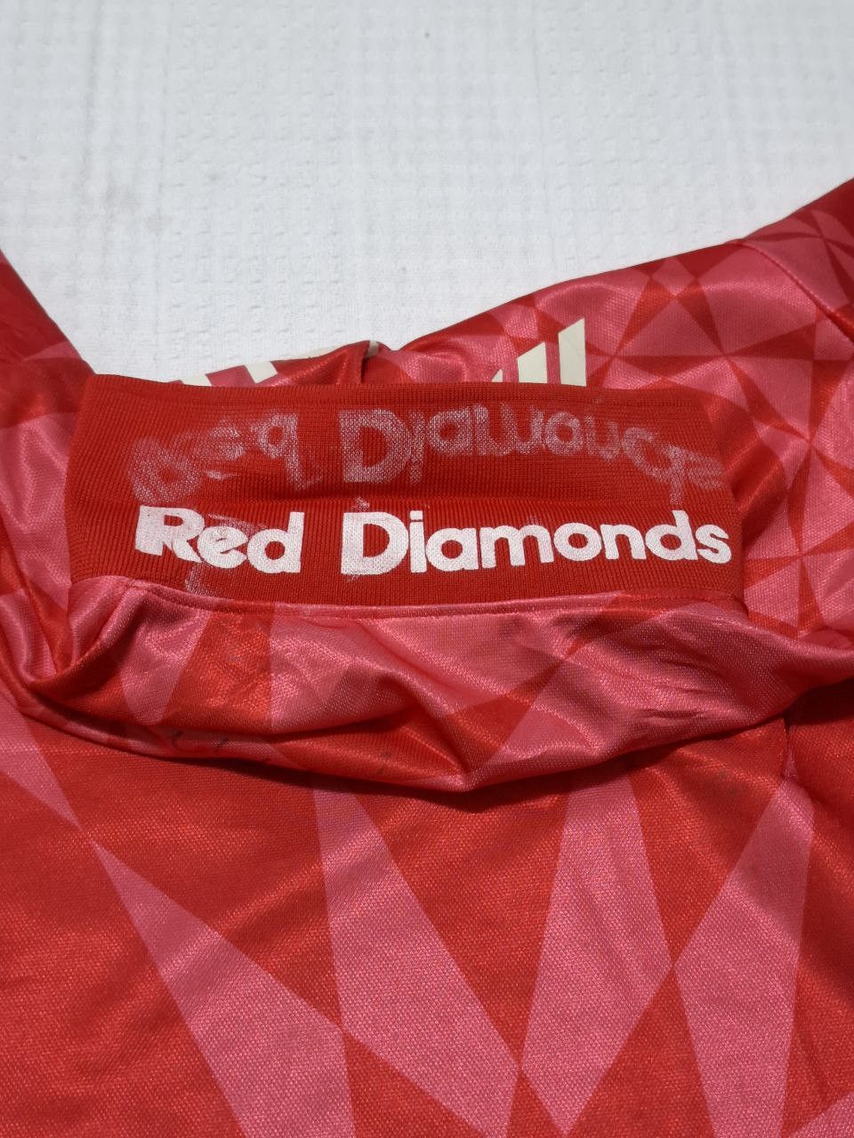 Other Vintage Mitsubishi Urawa Reds Diamonds Home Jersey '94 Size US L / EU 52-54 / 3 - 9 Thumbnail