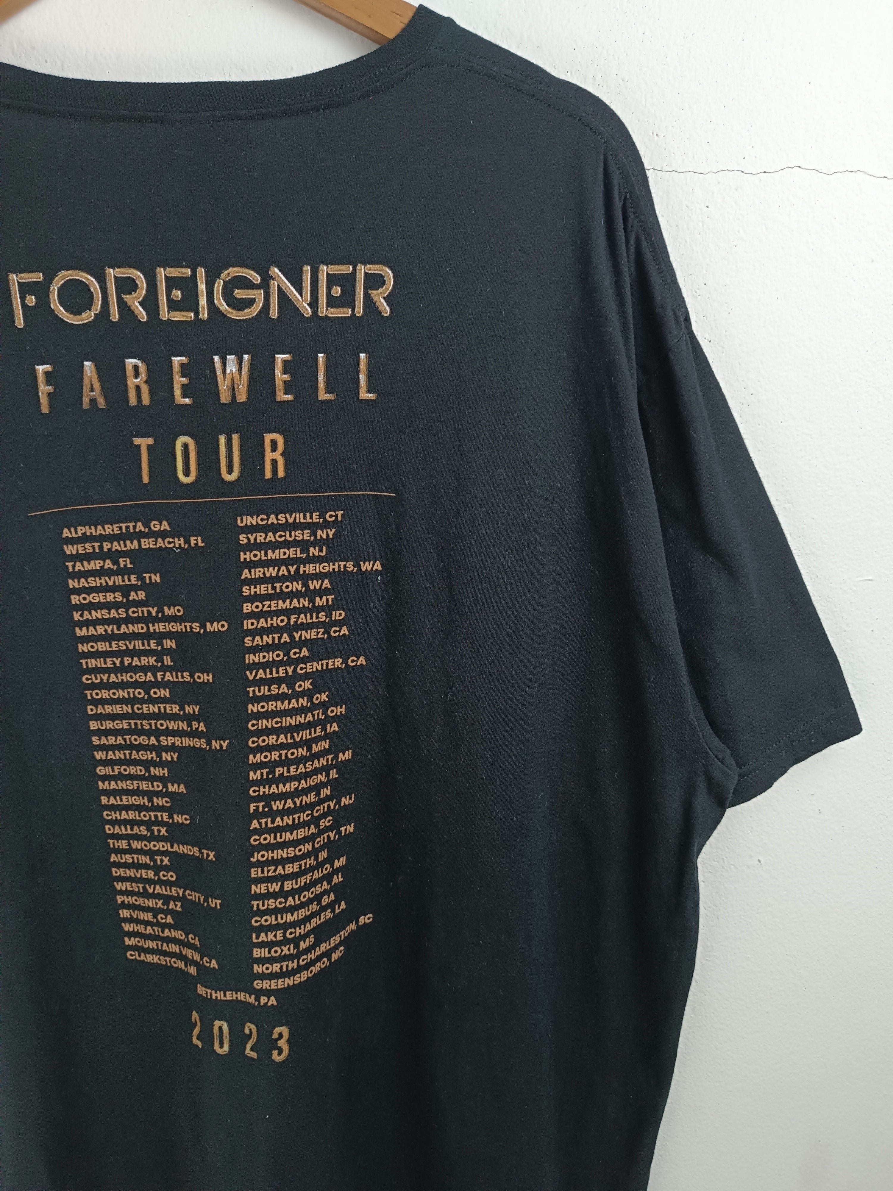 Band Tees FOREIGNER 2023 FAREWELL TOUR TEE hagar journey slash Size US XL / EU 56 / 4 - 11 Thumbnail