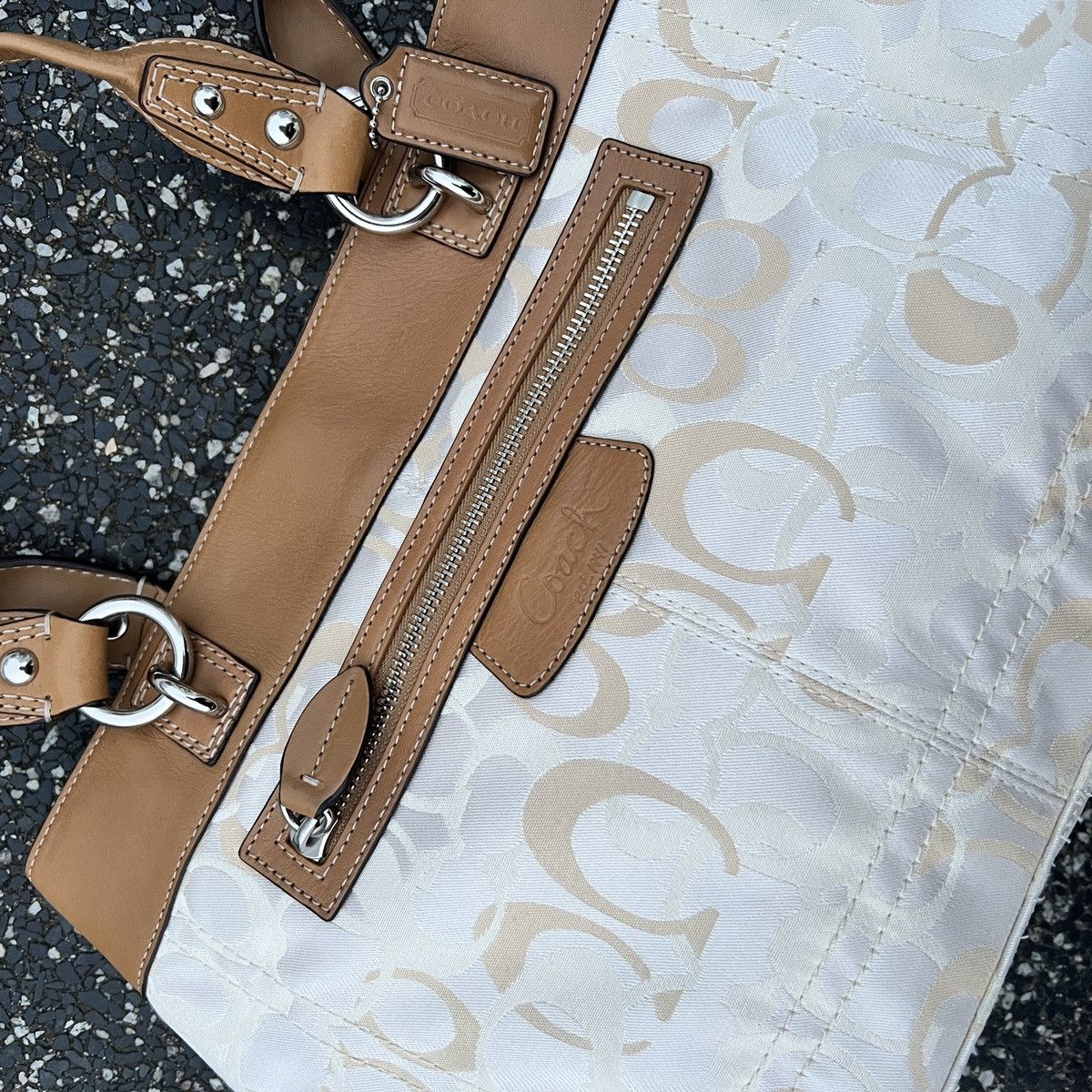 Coach Coach Signature Handbag Size ONE SIZE - 2 Thumbnail