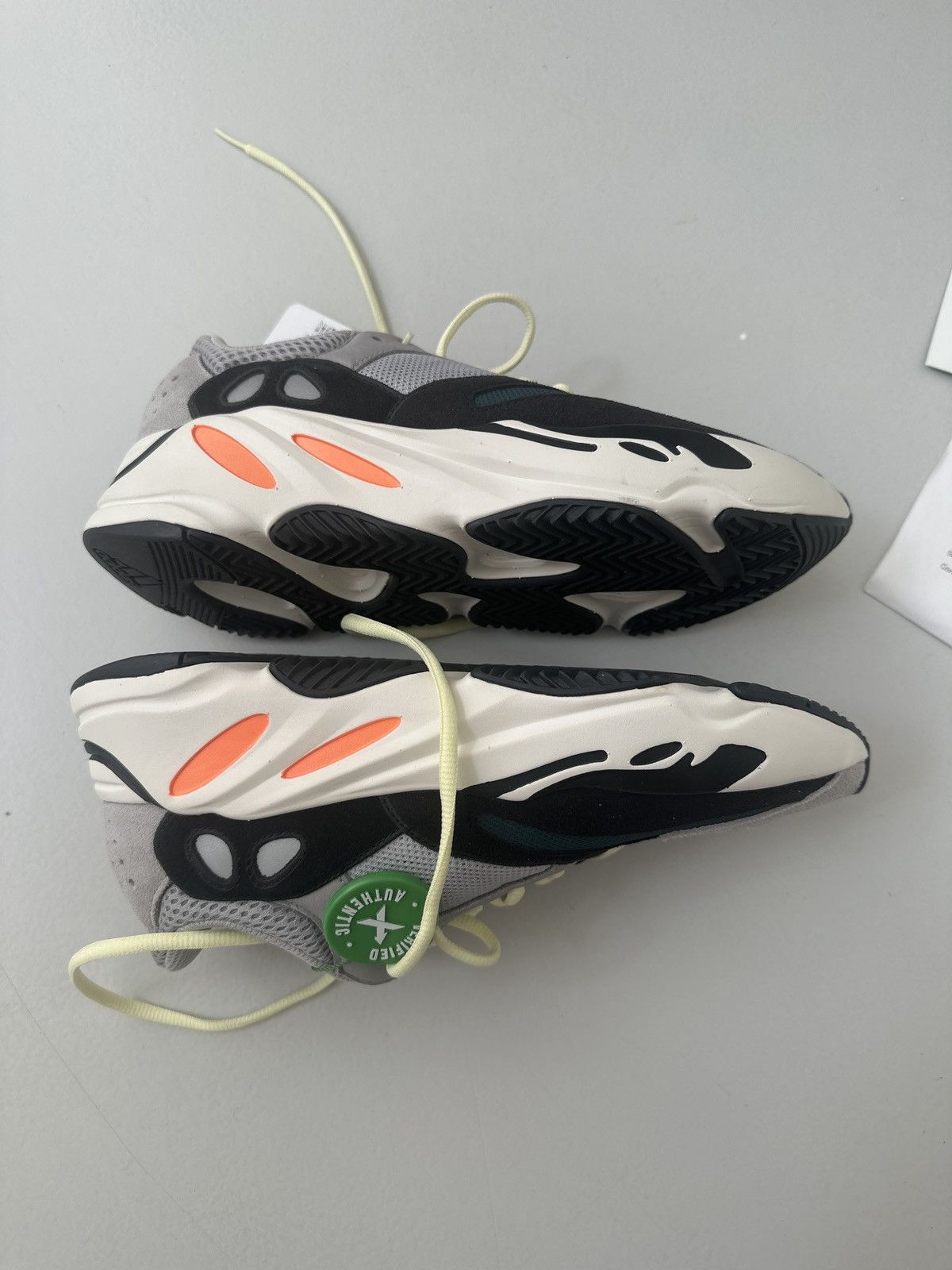 Adidas × Yeezy Yeezy wave runner boost 700 Size US 9 / EU 42 - 2 Thumbnail