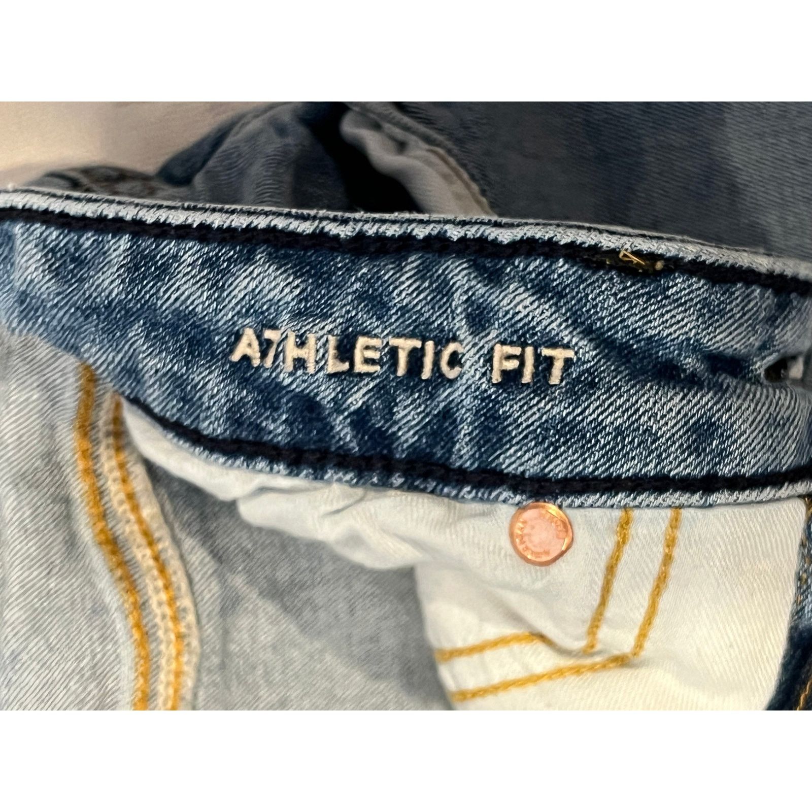 American Eagle Outfitters American Eagle Athletic Fit Jeans Mens 28x28 Size US 28 / EU 44 - 4 Thumbnail