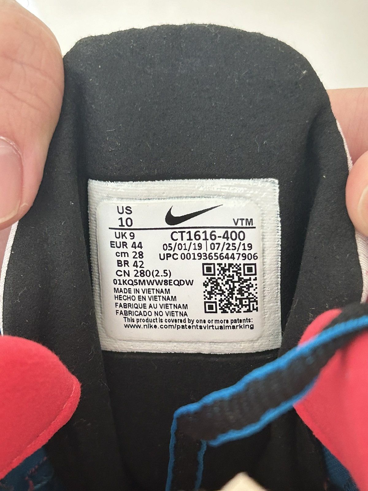 Nike NEW Air Max 270 React ‘Time Capsule’ (Discontinued Design) Size US 10 / EU 43 - 9 Thumbnail