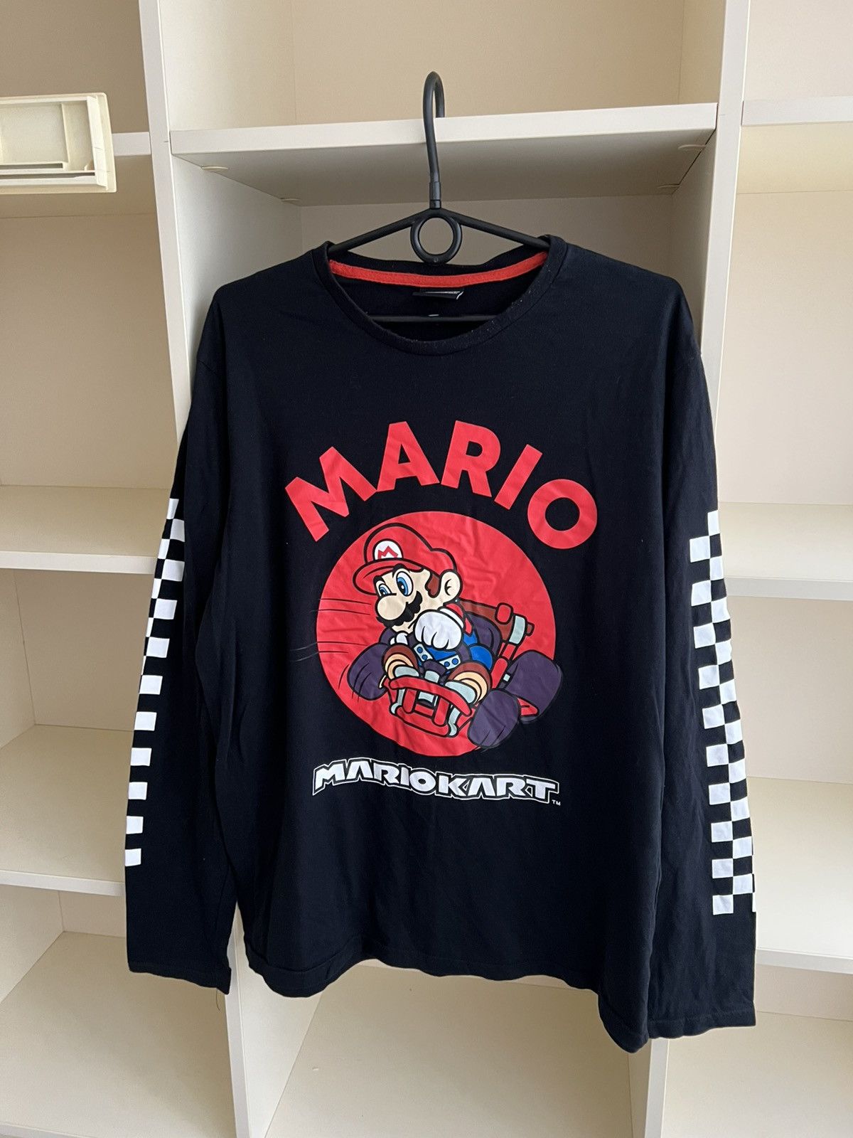 Nintendo Super Mario Nintendo Long Sleeve Tee Games Movie Size US L / EU 52-54 / 3 - 6 Thumbnail