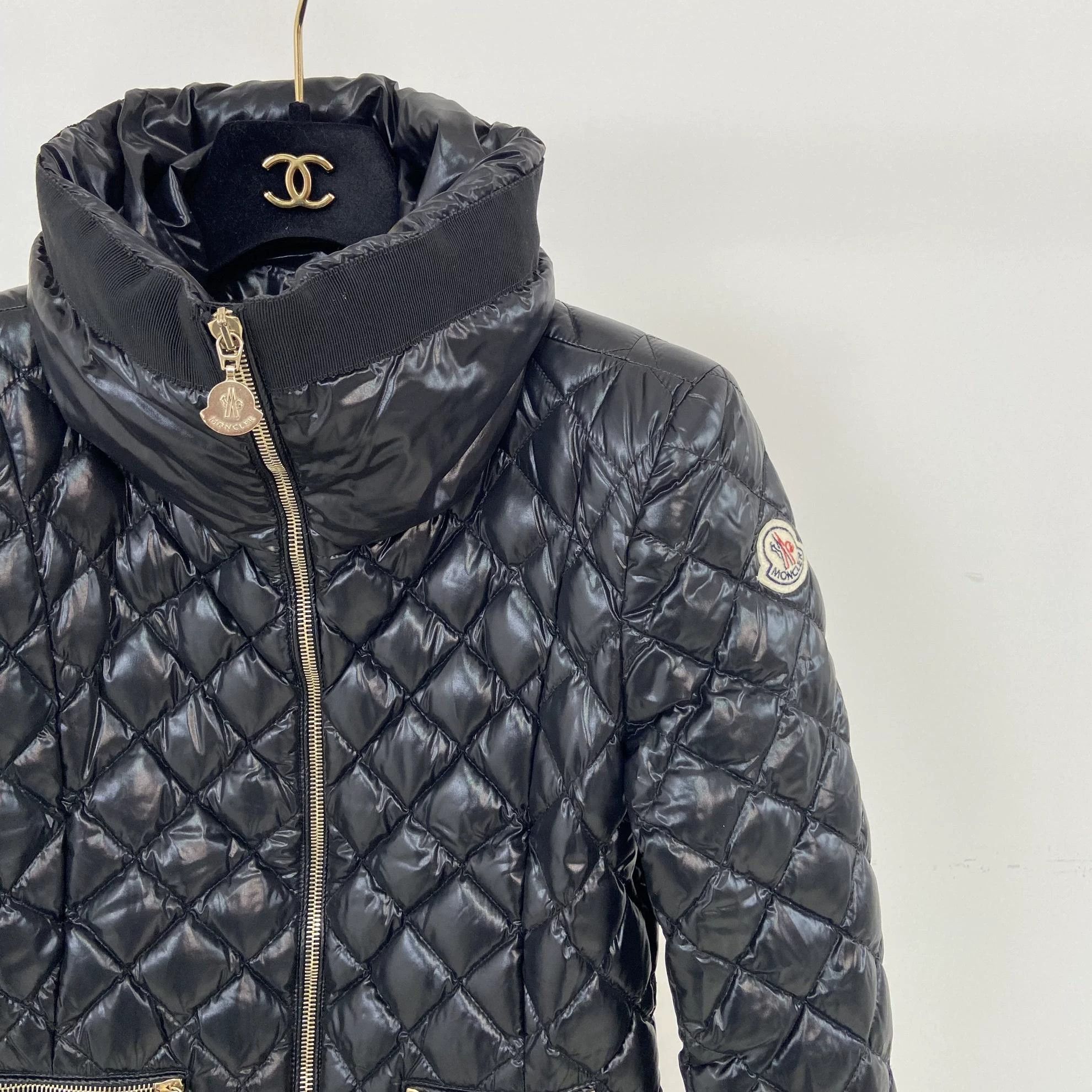 Moncler MONCLER black seam hooded down jacket 0 Size XS / US 0-2 / IT 36-38 - 3 Thumbnail