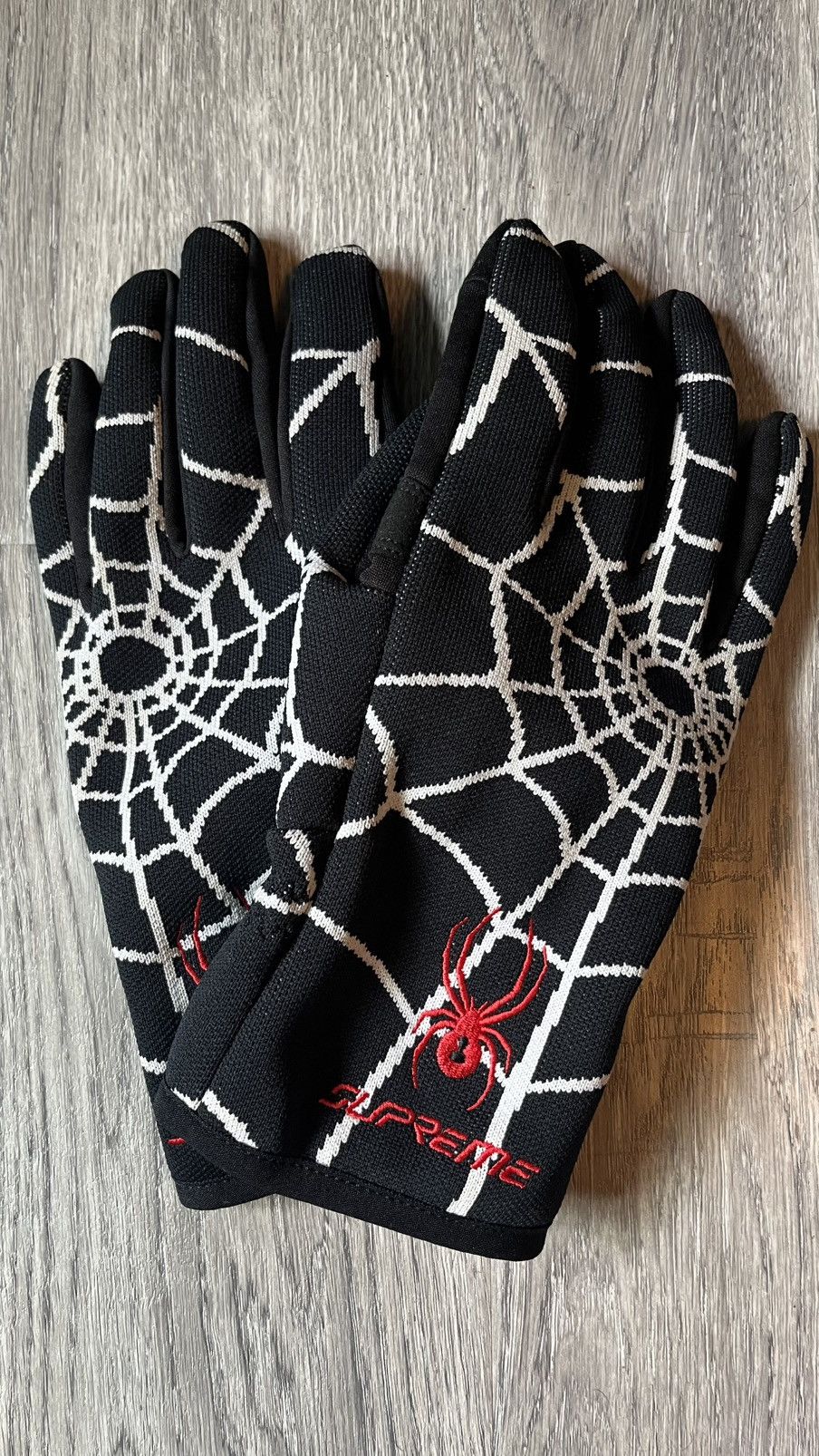 Spyder × Supreme Supreme x Spyder Gloves 'Black' | Grailed