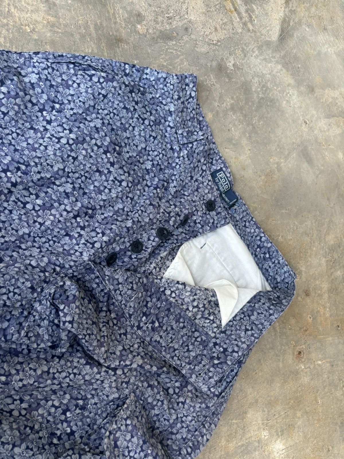 Japanese Brand × Polo Ralph Lauren × Ralph Lauren Vintage Polo Ralph Lauren Floral Cargo Pants Size US 30 / EU 46 - 4 Thumbnail