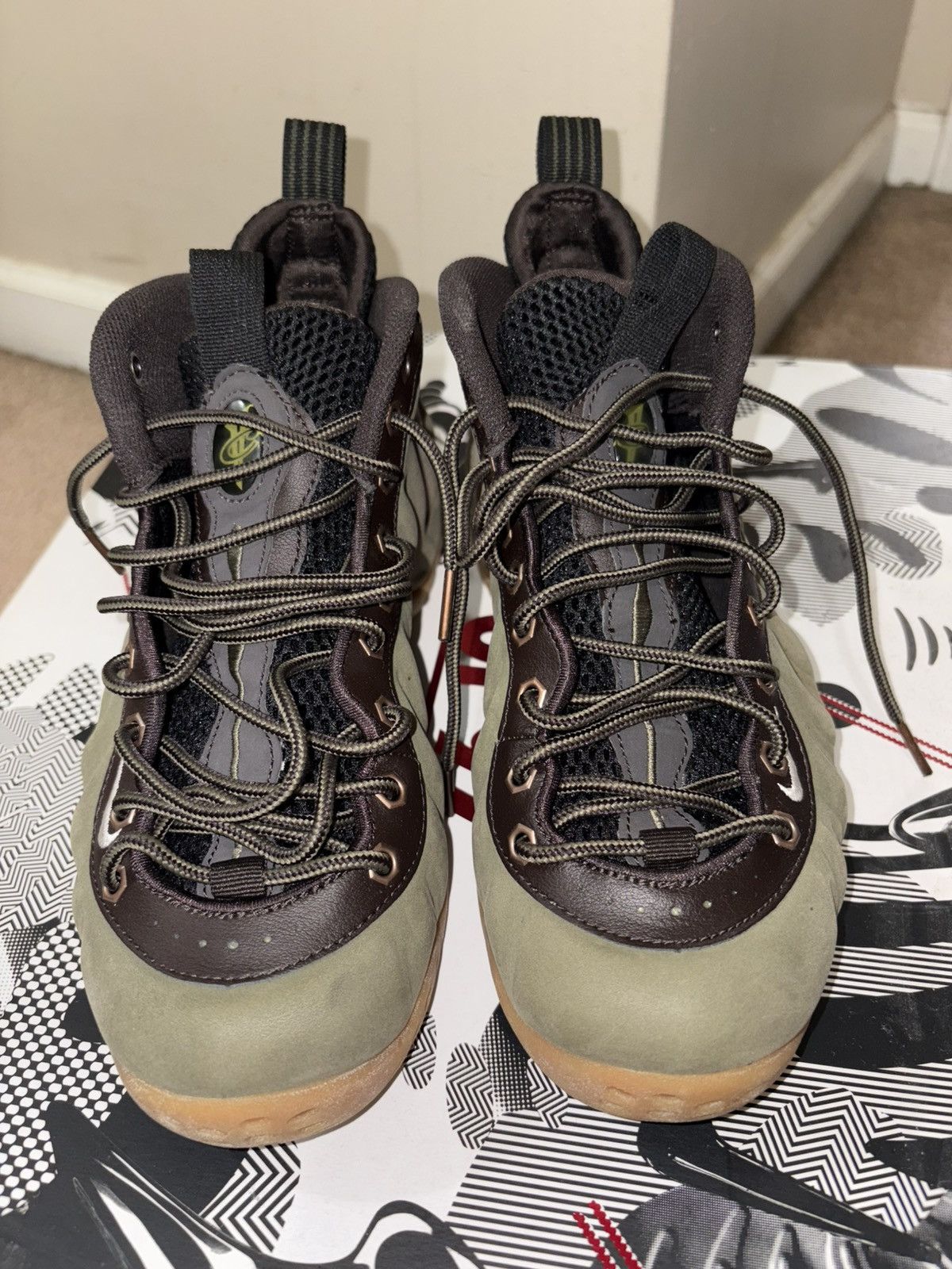 Nike Air Foamposite One PRM ‘Olive’ Size US 8 / EU 41 - 1 Thumbnail