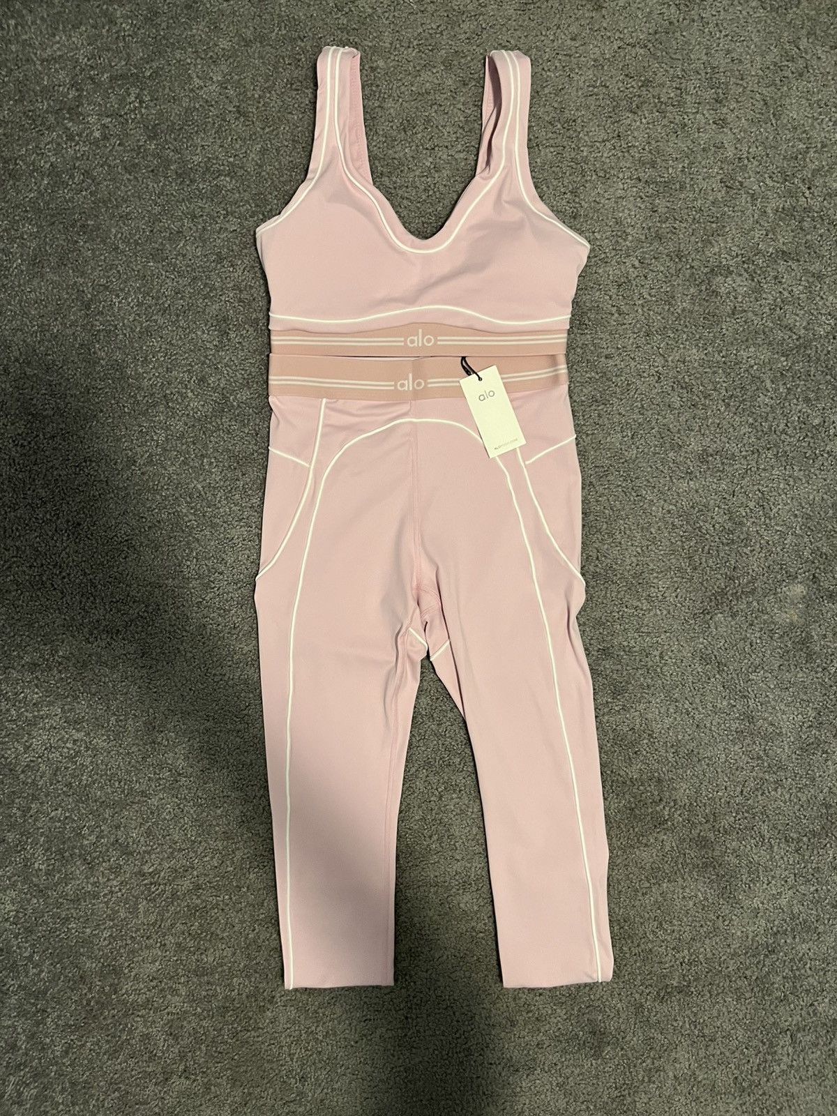 Alo Yoga Alo set Size S / US 4 / IT 40 - 3 Thumbnail