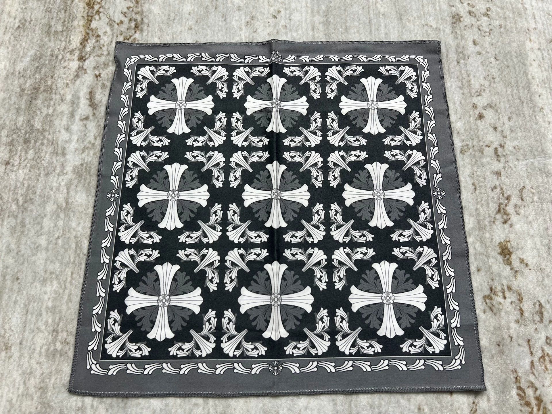 Chrome Hearts Chrome Hearts CUMPTION-A X Fishscale Arm Frame Full Size ONE SIZE - 7 Thumbnail