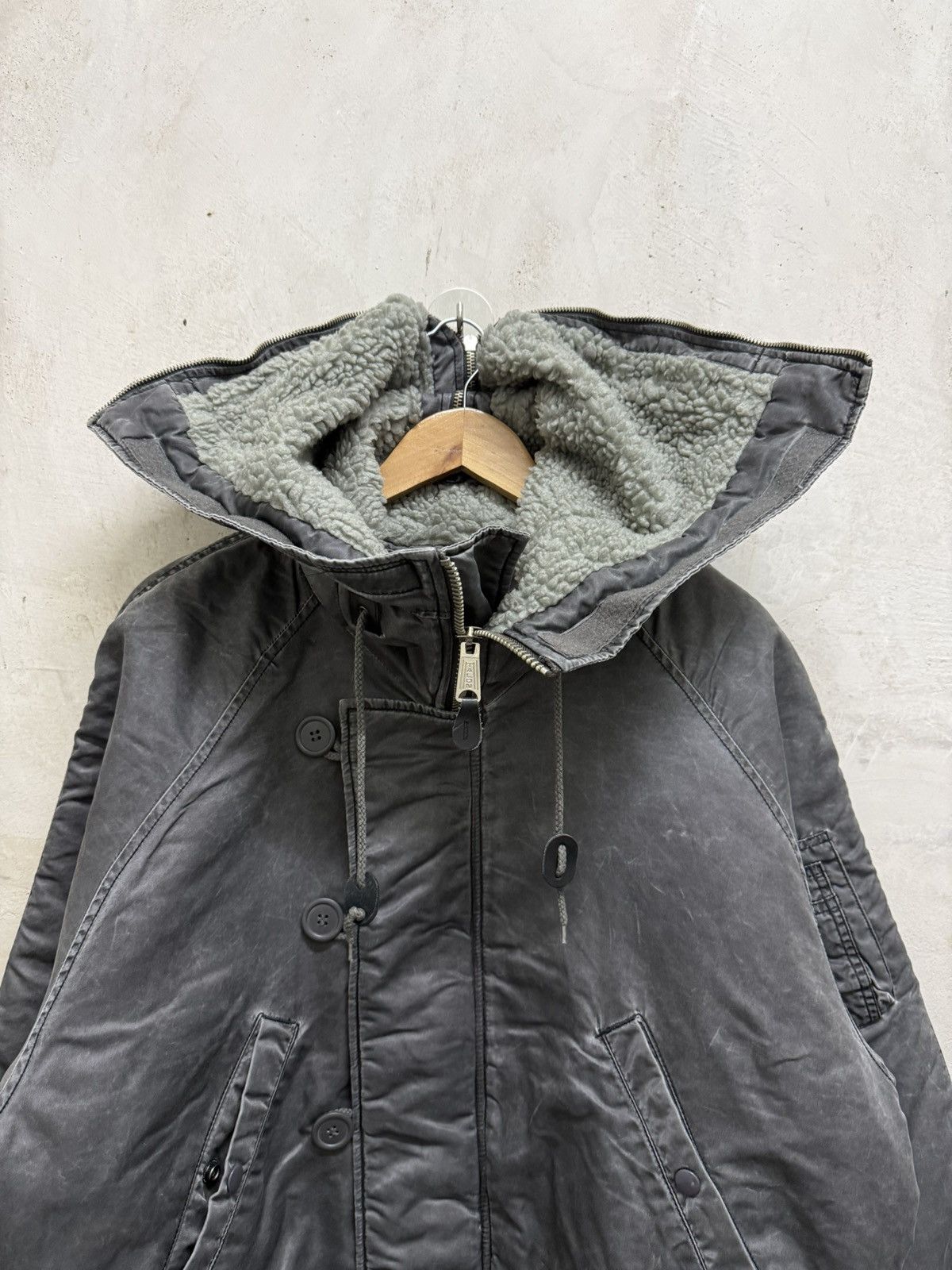 Le Grande Bleu (L.G.B.) 90s Archive N-2B Stonewashed Flight Jacket lgb style Size US L / EU 52-54 / 3 - 2 Thumbnail