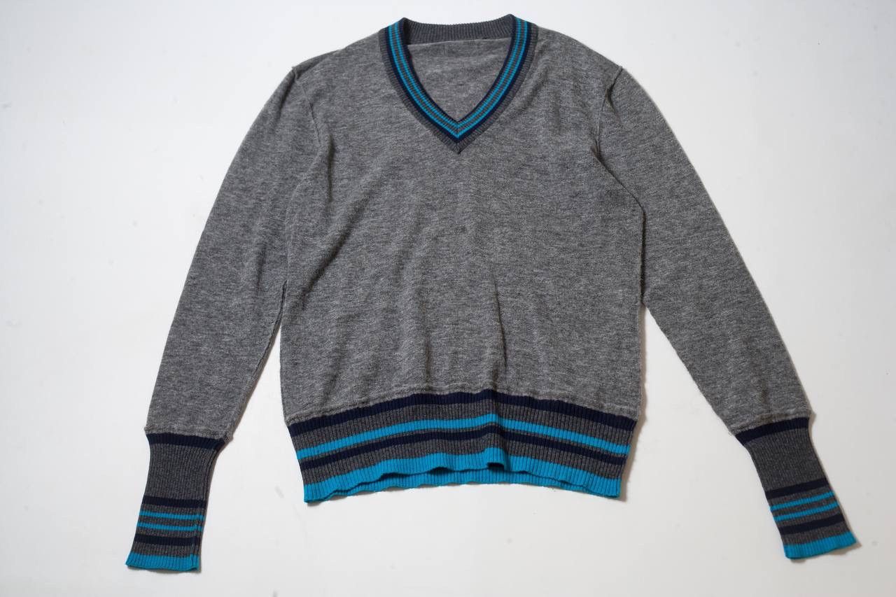 Dolce & Gabbana Dolce & Gabbana Wool Pullover Sweater V-Neck Size US XXL / EU 58 / 5 - 1 Thumbnail