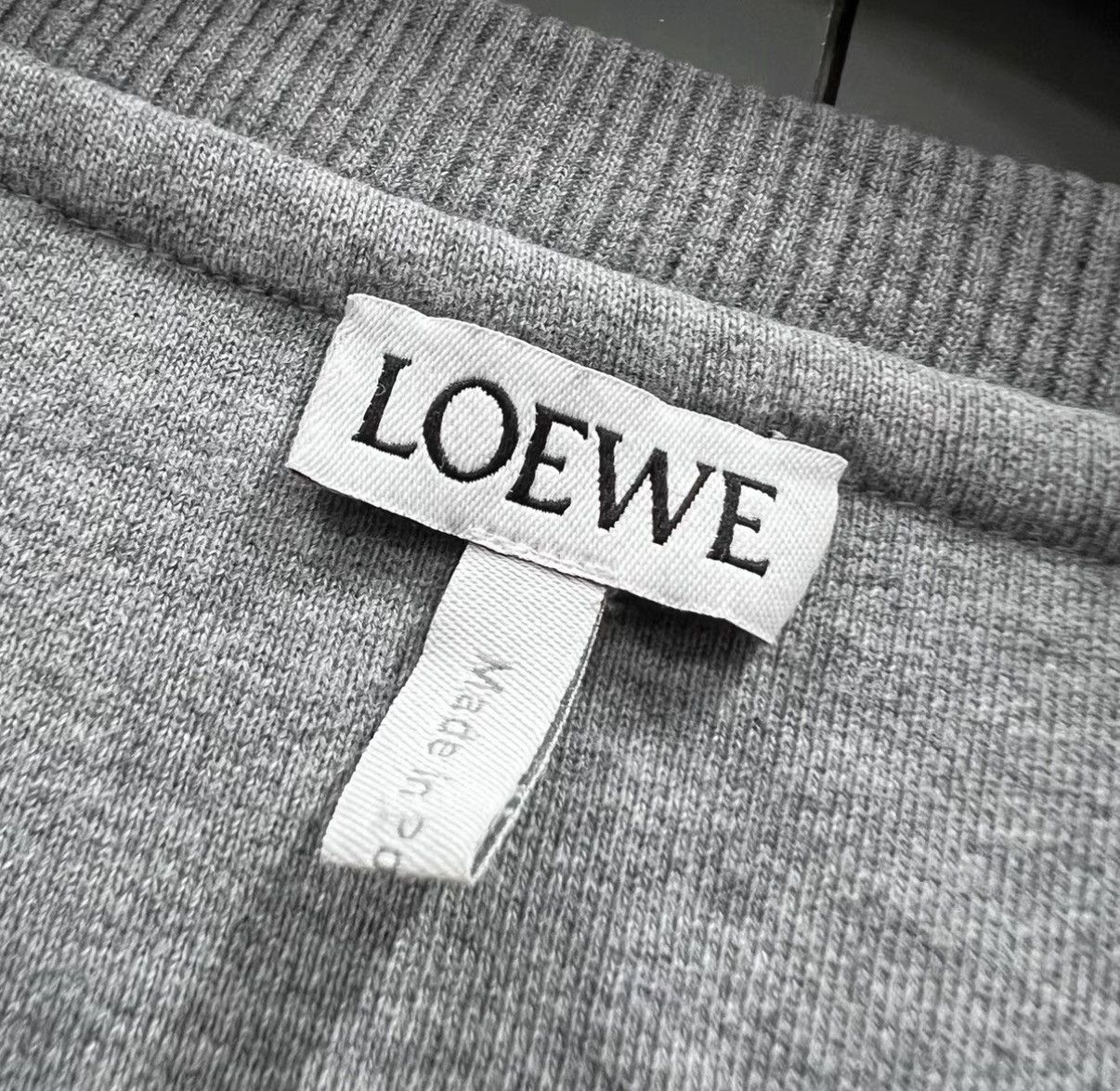 Loewe LOEWE Color-block Crew Neck Sweatshirt J41 Size L / US 10 / IT 46 - 3 Thumbnail