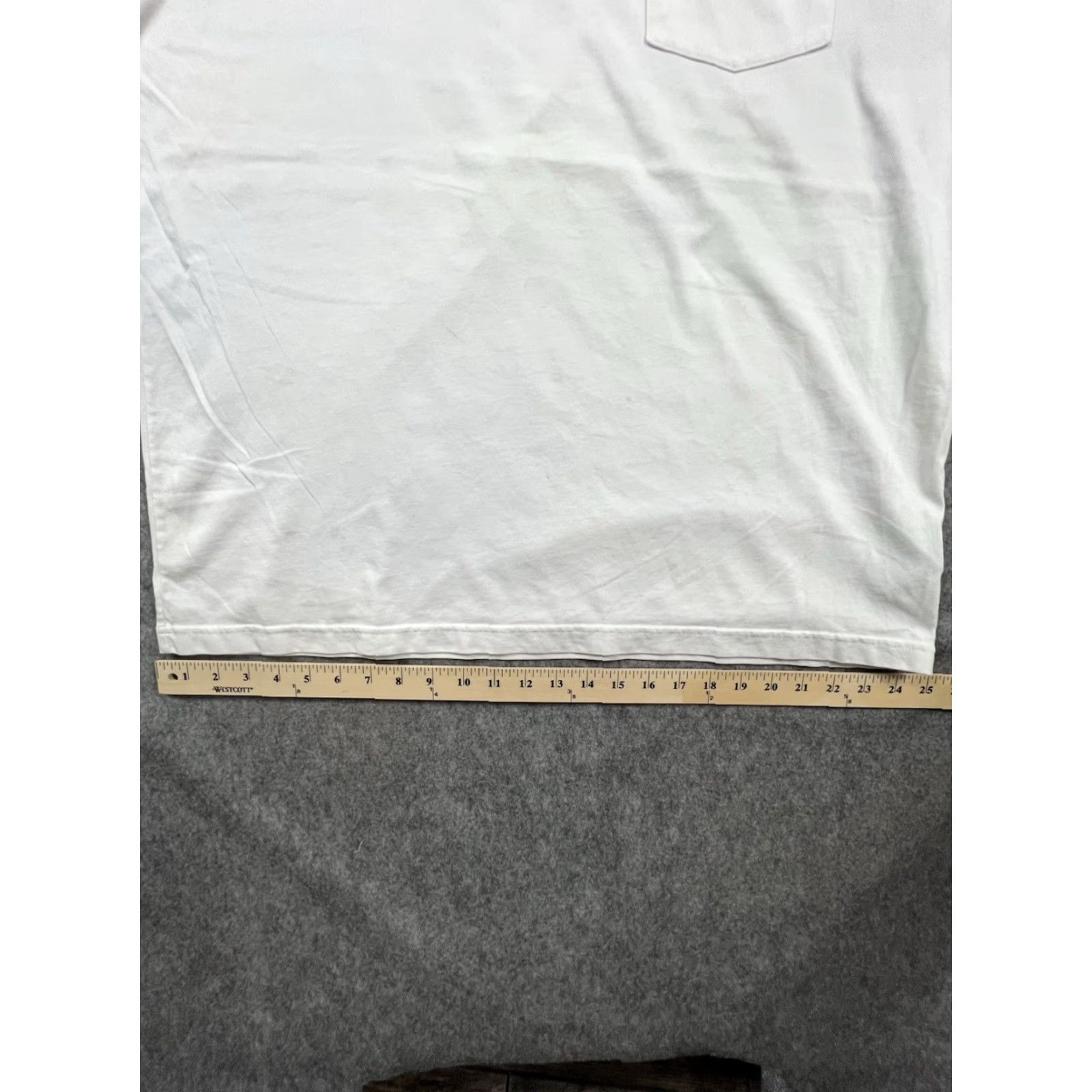 Carhartt VINTAGE Carhartt White Short-Sleeve Pocket T-Shirt Logo Polyester XL Mens Shirt Size US XL / EU 56 / 4 - 7 Thumbnail