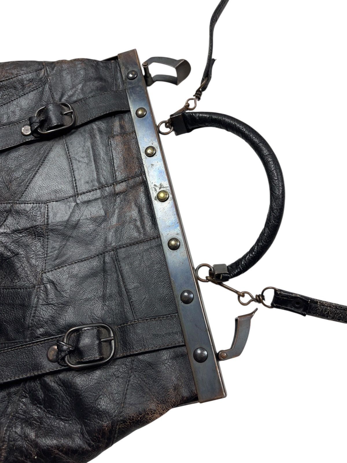 Vintage Vintage Leather Patchwork Shoulder Bag Gothic Avant Garde Size ONE SIZE - 5 Thumbnail