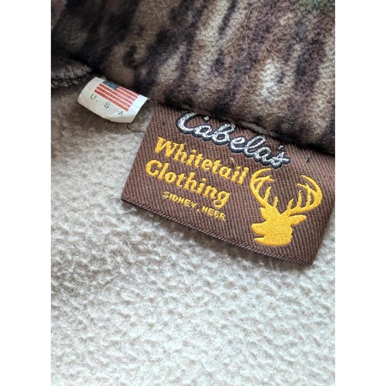 Vintage VINTAGE Cabela's Jacket Shirt Men L USA Camouflage Fleece Real Tree Whitetail Hunting Brown 44 in Bomber Chest 44 in Mens Size US L / EU 52-54 / 3 - 6 Thumbnail