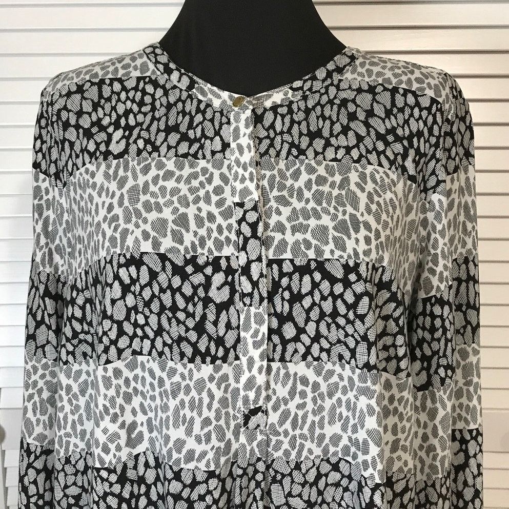 Liz Claiborne Liz Claiborne Studio Gray Striped Leopard Tunic Blouse L Size L / US 10 / IT 46 - 4 Thumbnail