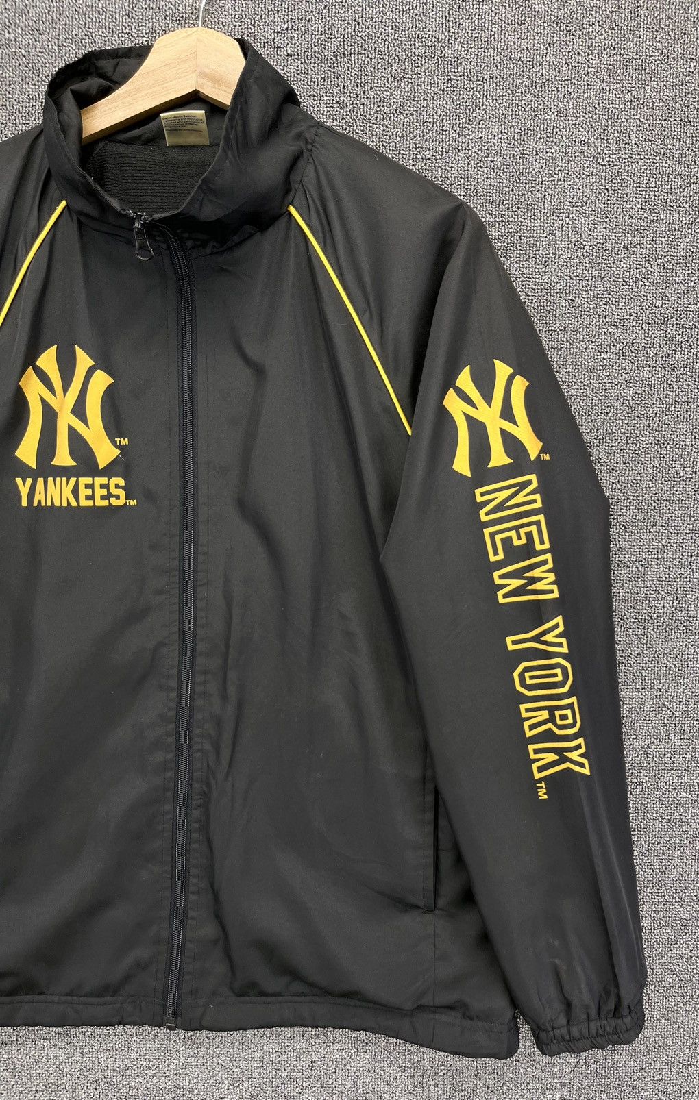 MLB Vintage New York Yankees MLB Rare Zip Up Jacket Size US M / EU 48-50 / 2 - 4 Thumbnail