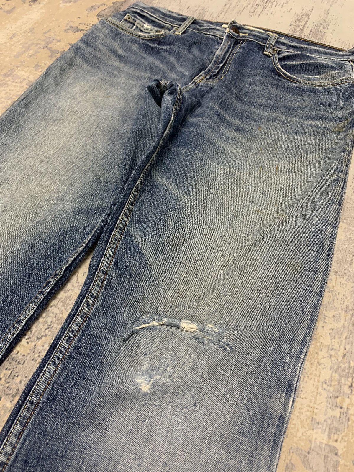 Gap Vintage Y2K Gap Baggy Distressed Jeans 34x32 Size US 34 / EU 50 - 7 Thumbnail