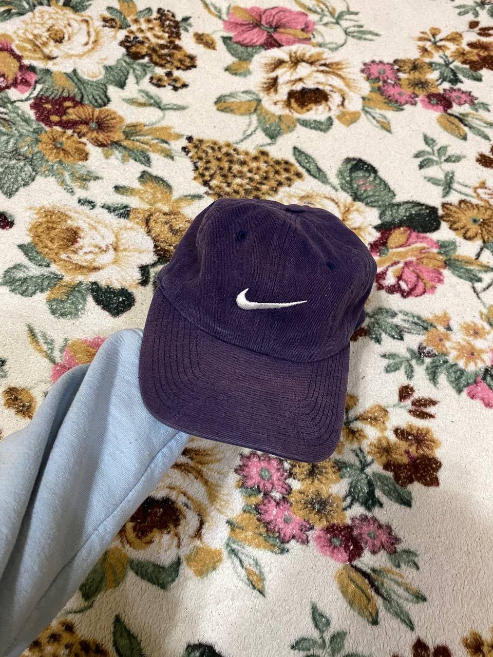Nike Nike Tiger Woods golf hat vintage central swoosh fit Swoosh Size ONE SIZE - 1 Thumbnail